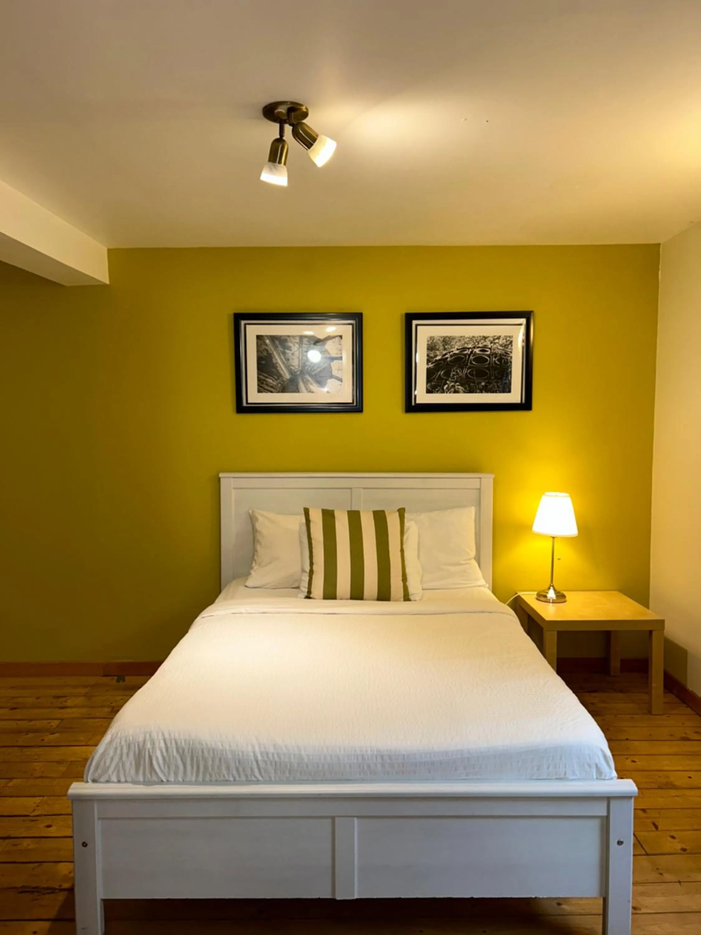 Double Room with Private Bathroom in Auberge Internationale de Rivière-du-Loup O76381