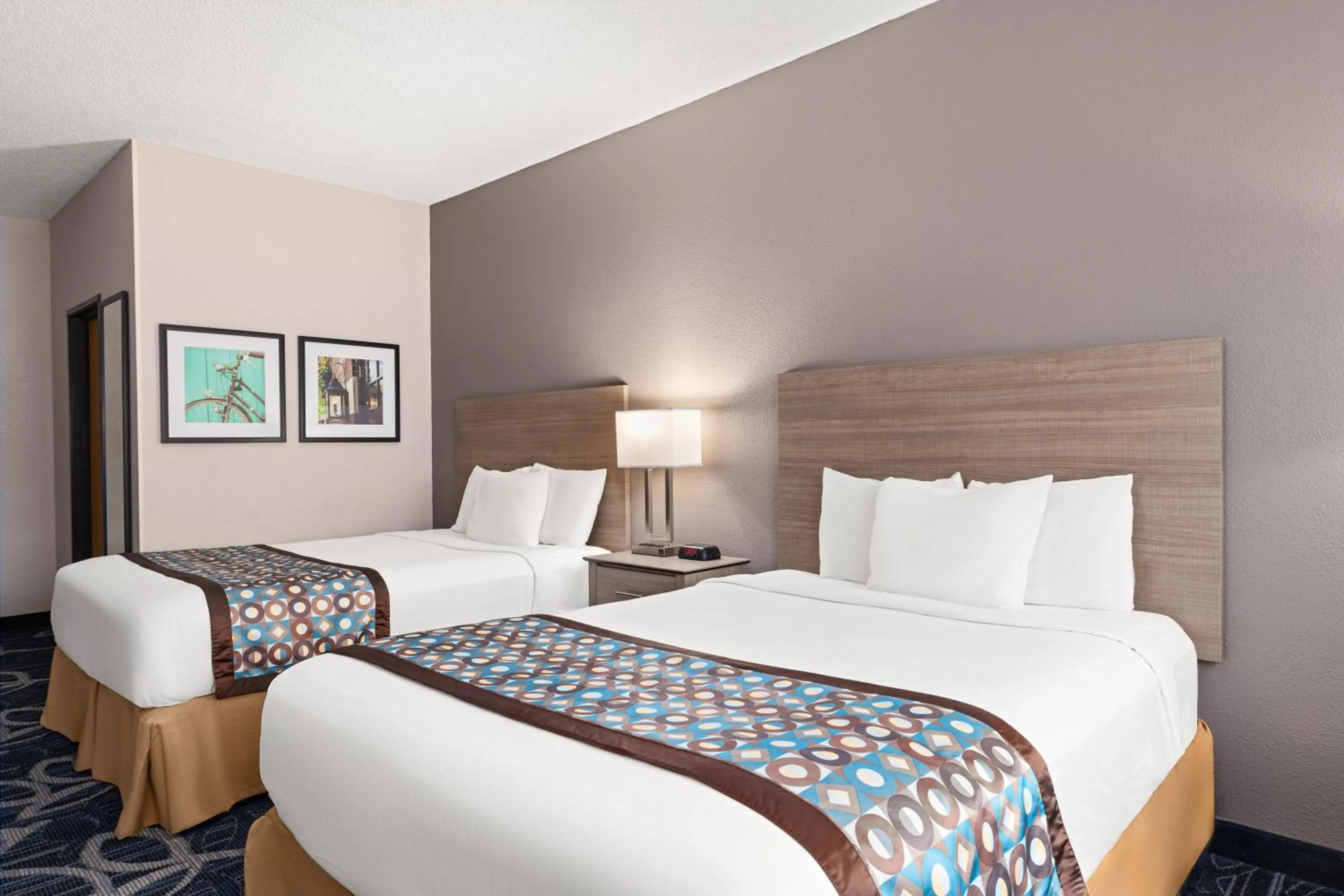 Bed in Baymont by Wyndham Waterloo