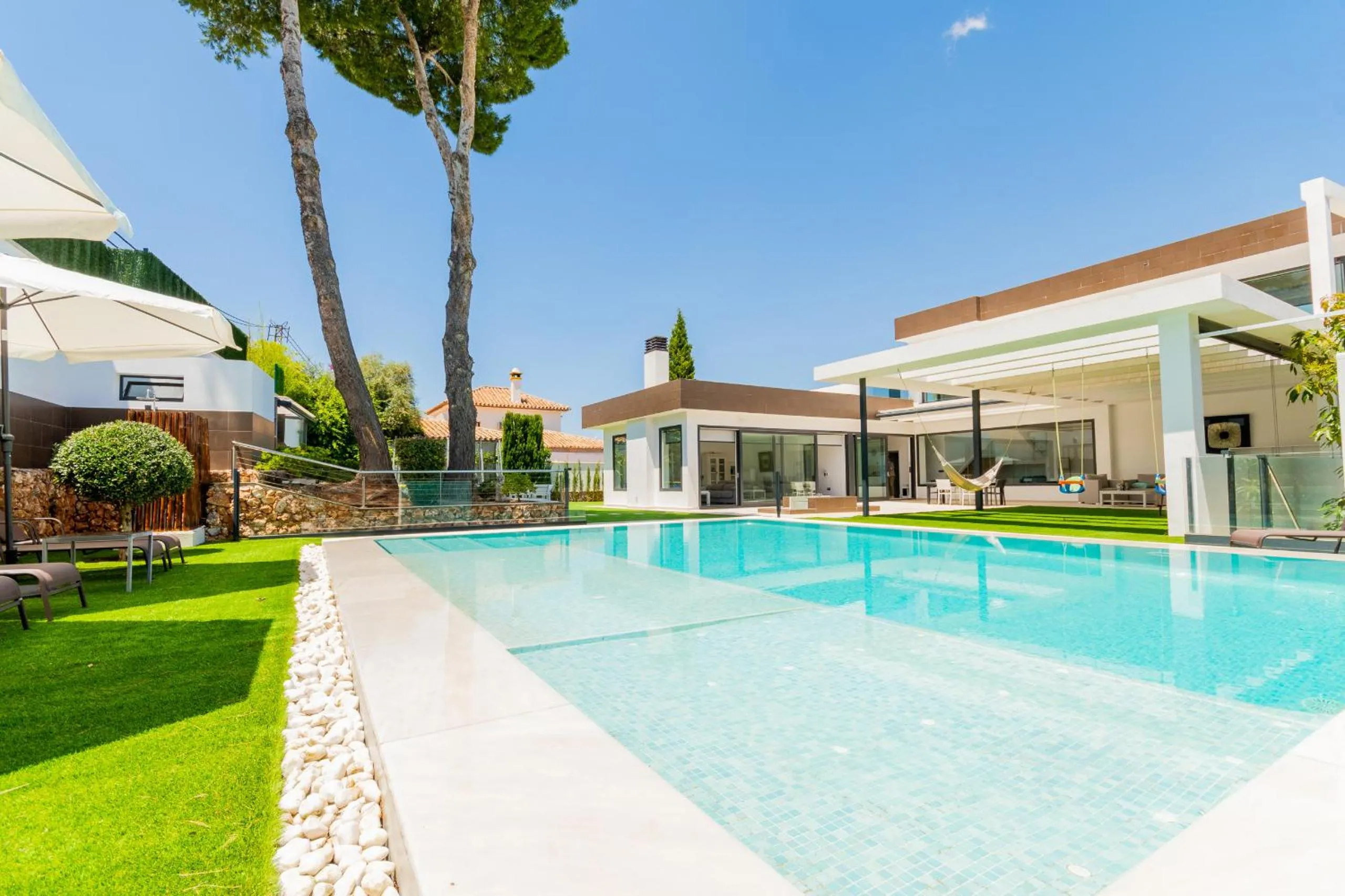 Cubo's Villa Elena