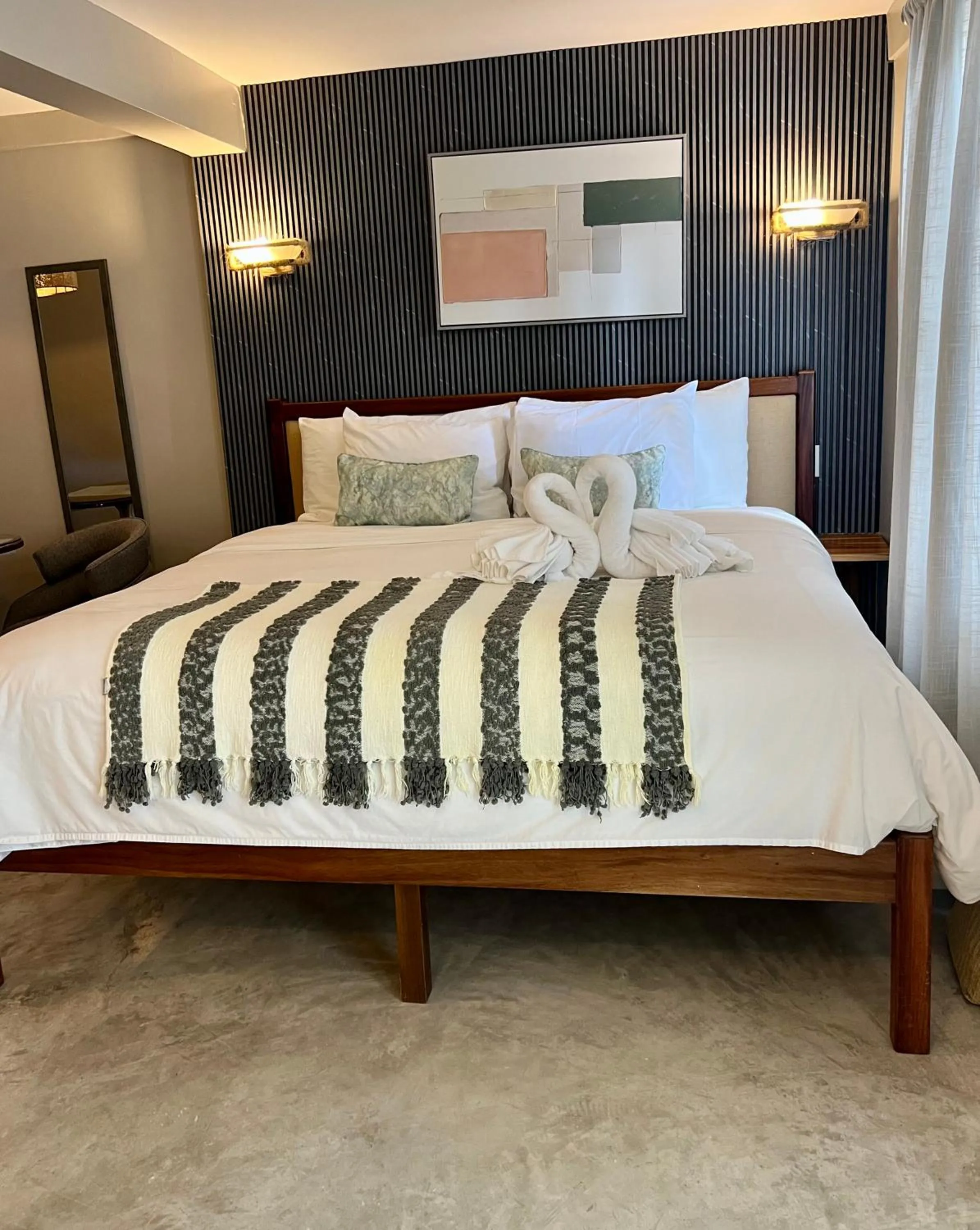 Bed in Mata Rocks Resort