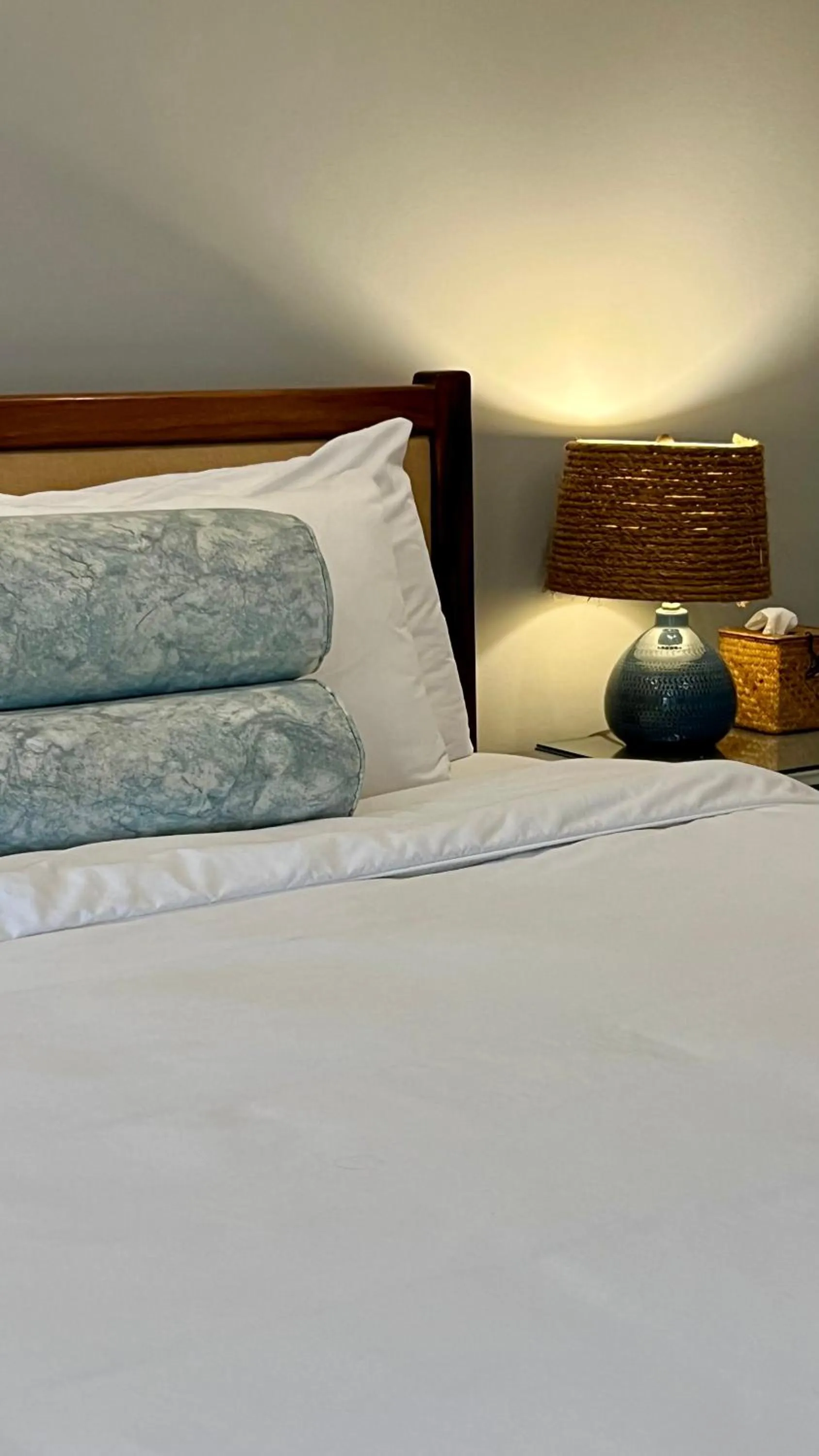 Decorative detail, Bed in Mata Rocks Resort