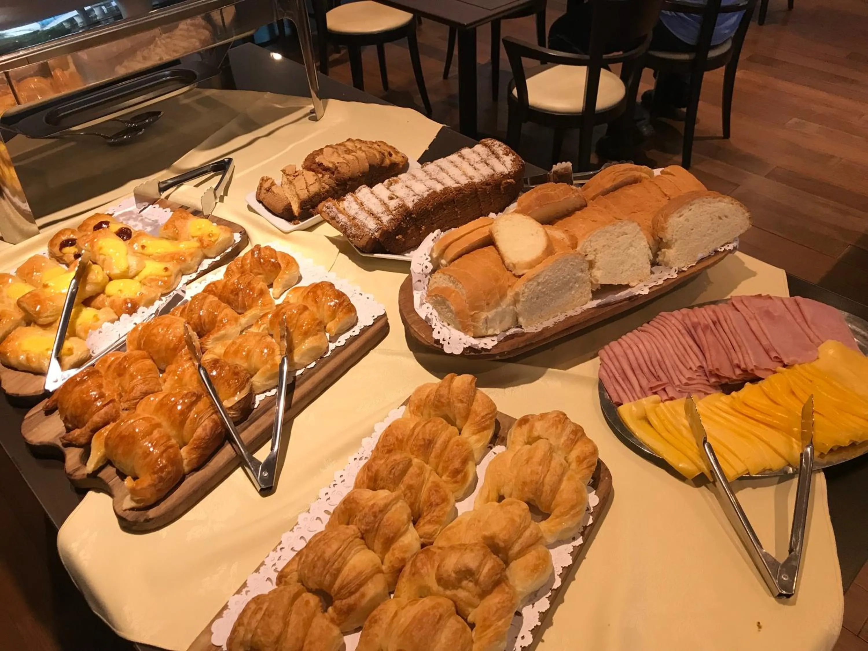 Buffet breakfast in Palmar Hotel Casino