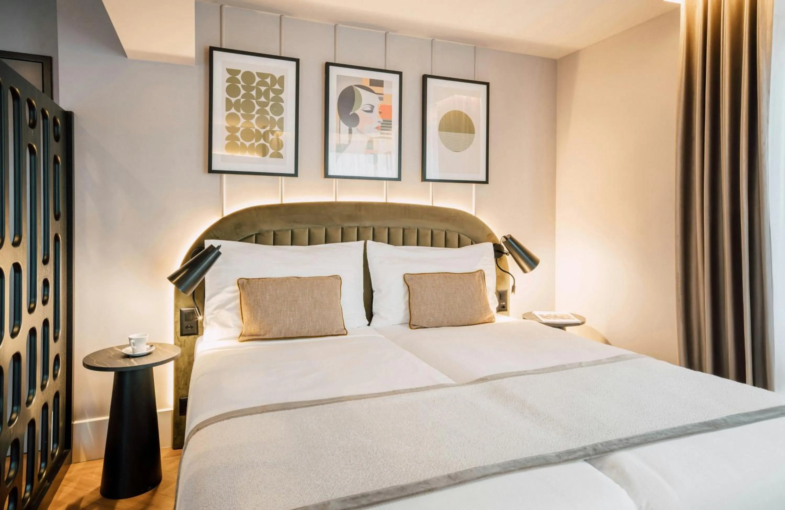 Photo of the whole room, Bed in Leonardo Boutique Hotel Rigihof Zurich