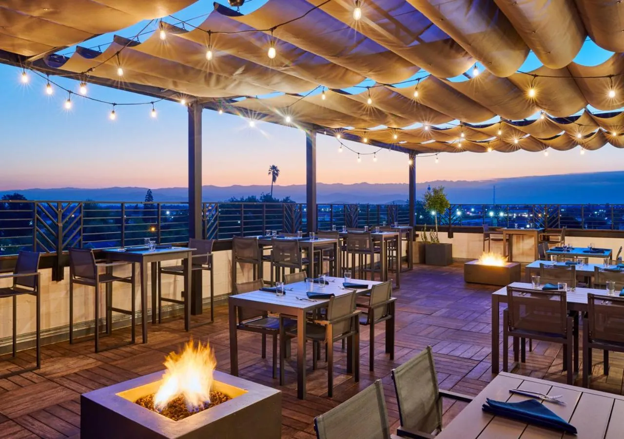 Lounge or bar in The Darling