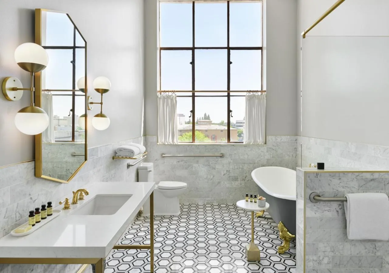 Toilet in The Darling