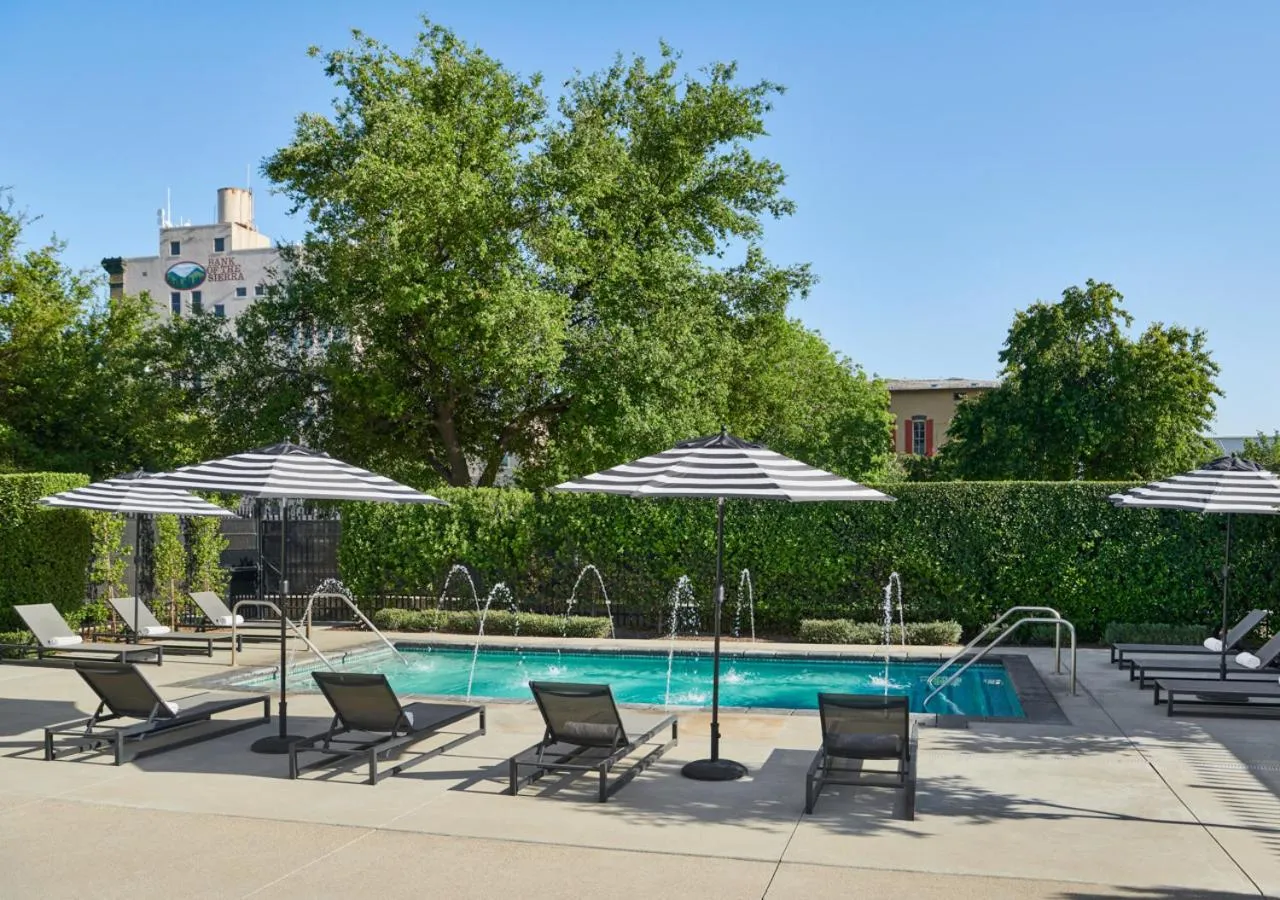 Swimming pool in The Darling