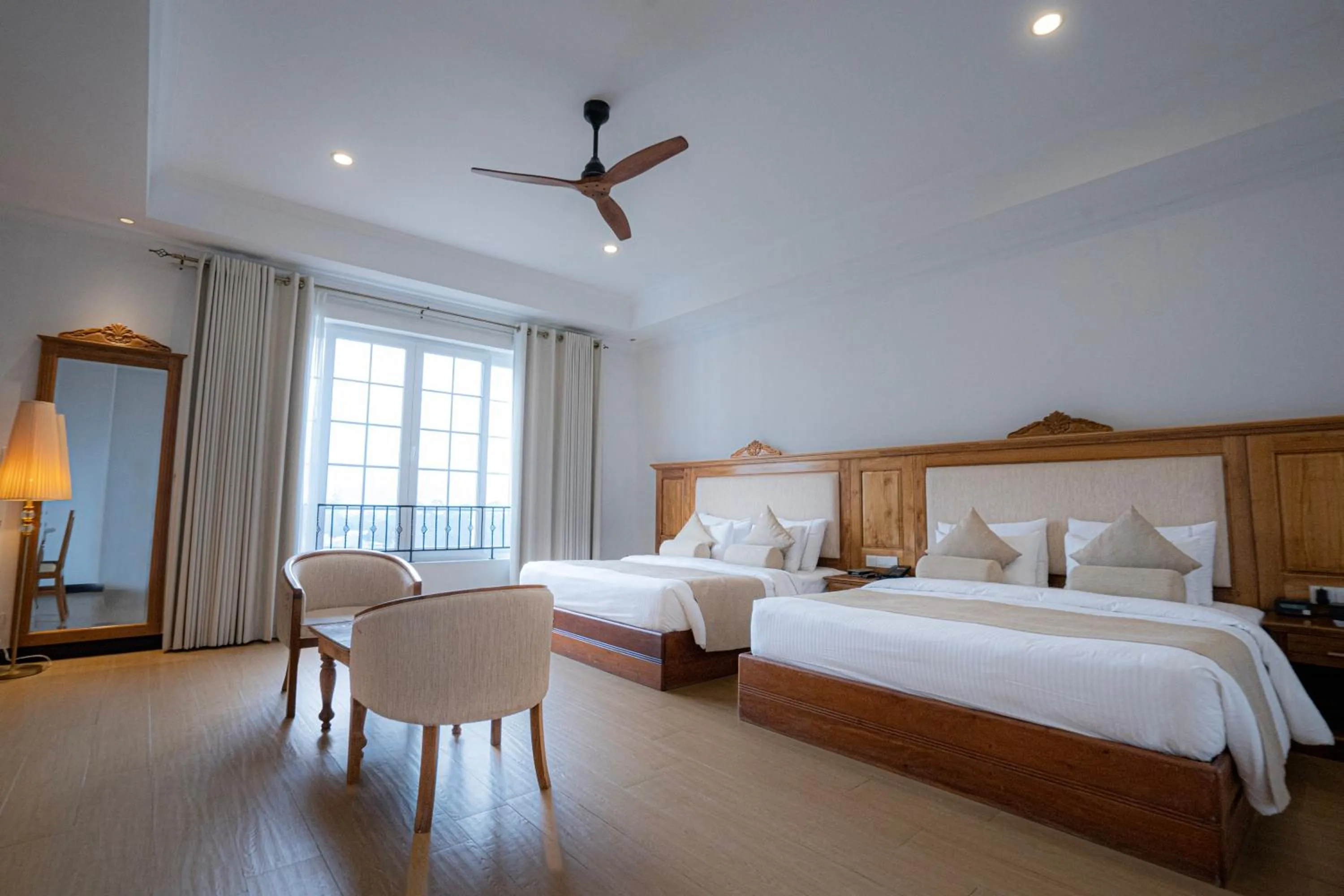 Property building, Bed in Araliya Red - Budget friendly Hotel- Where you find stunning 360 panoramic view of Nuwara Eliya