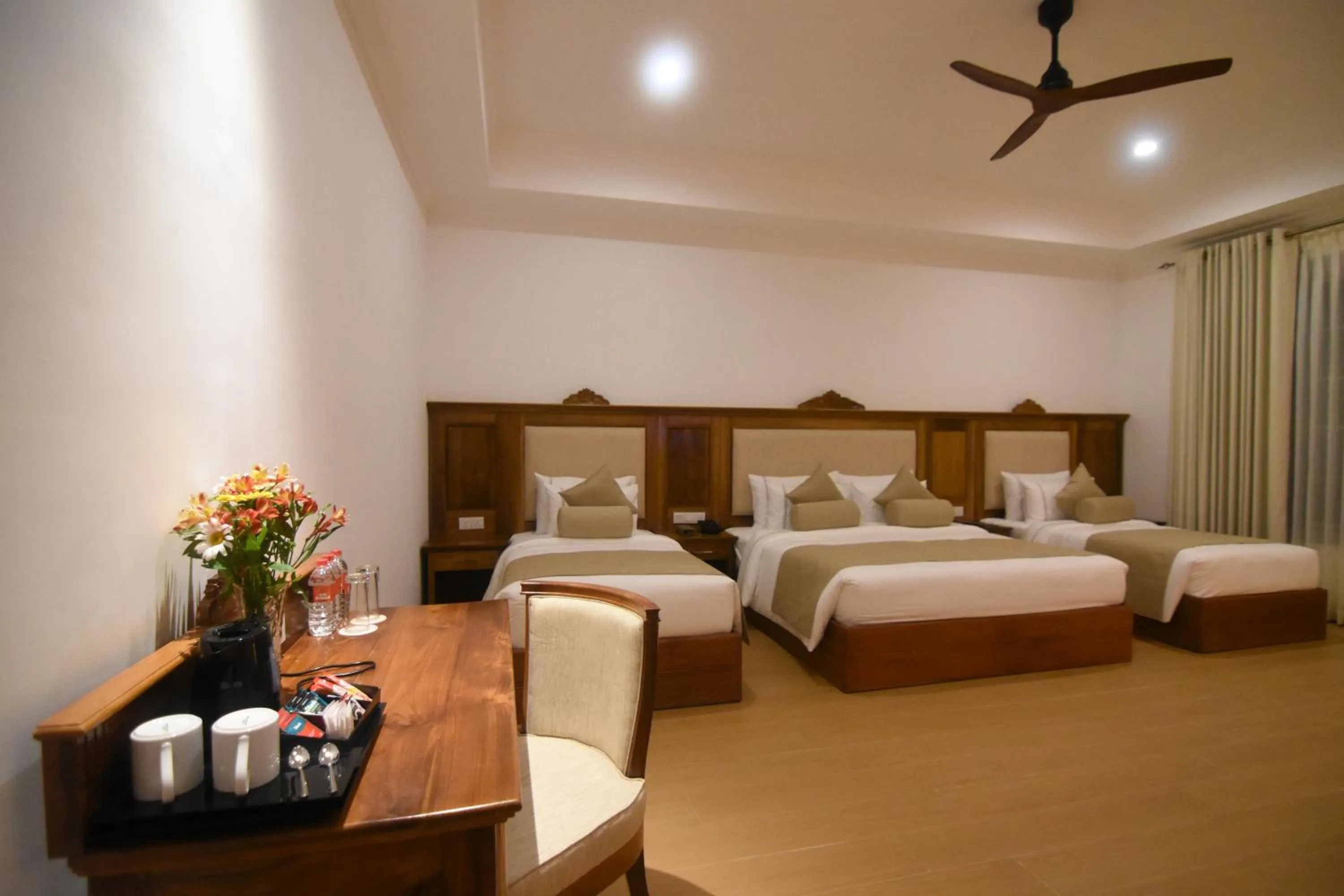 Bed in Araliya Red - Budget friendly Hotel- Where you find stunning 360 panoramic view of Nuwara Eliya