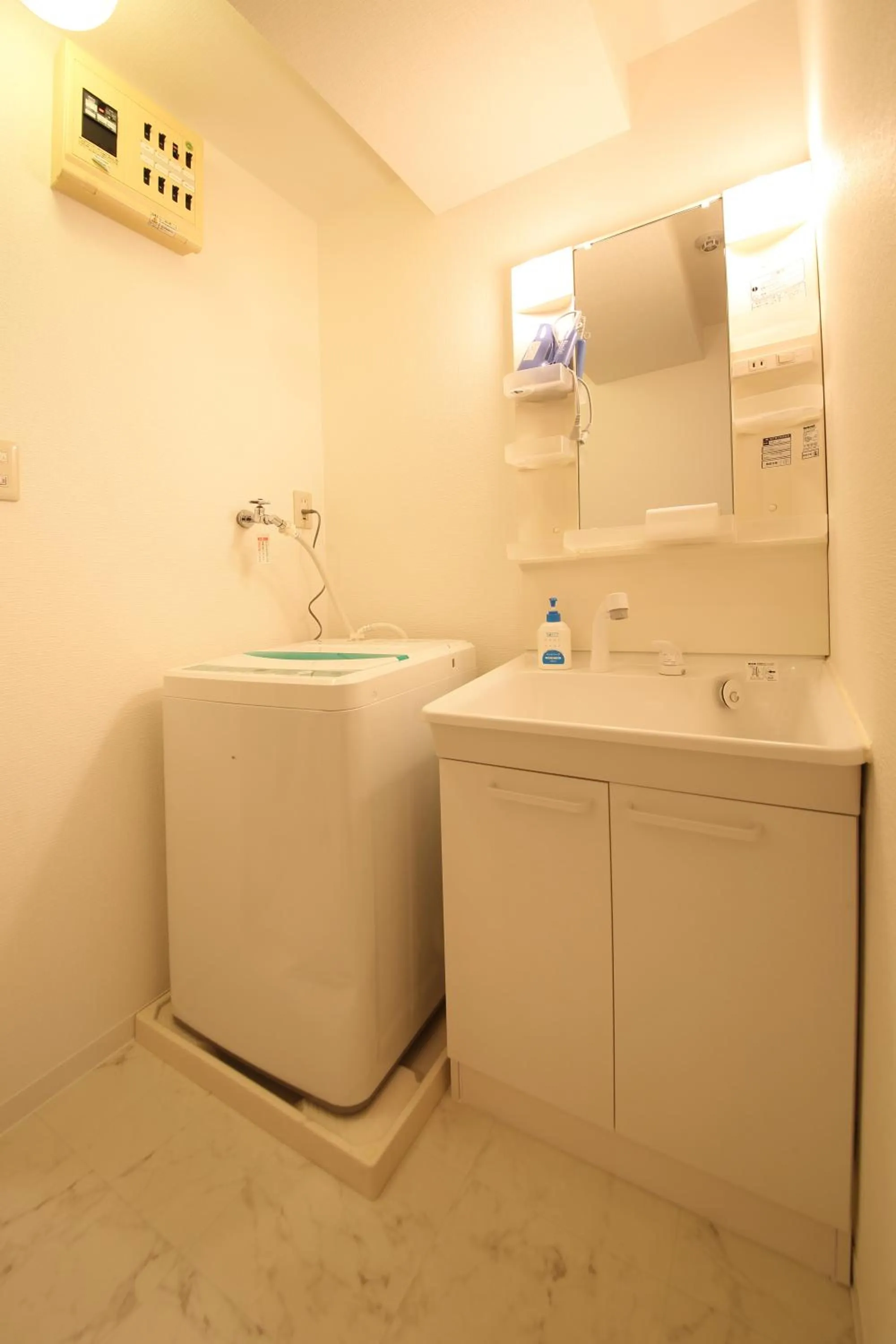 Bathroom in ETERNITY Tamatsukuri 301