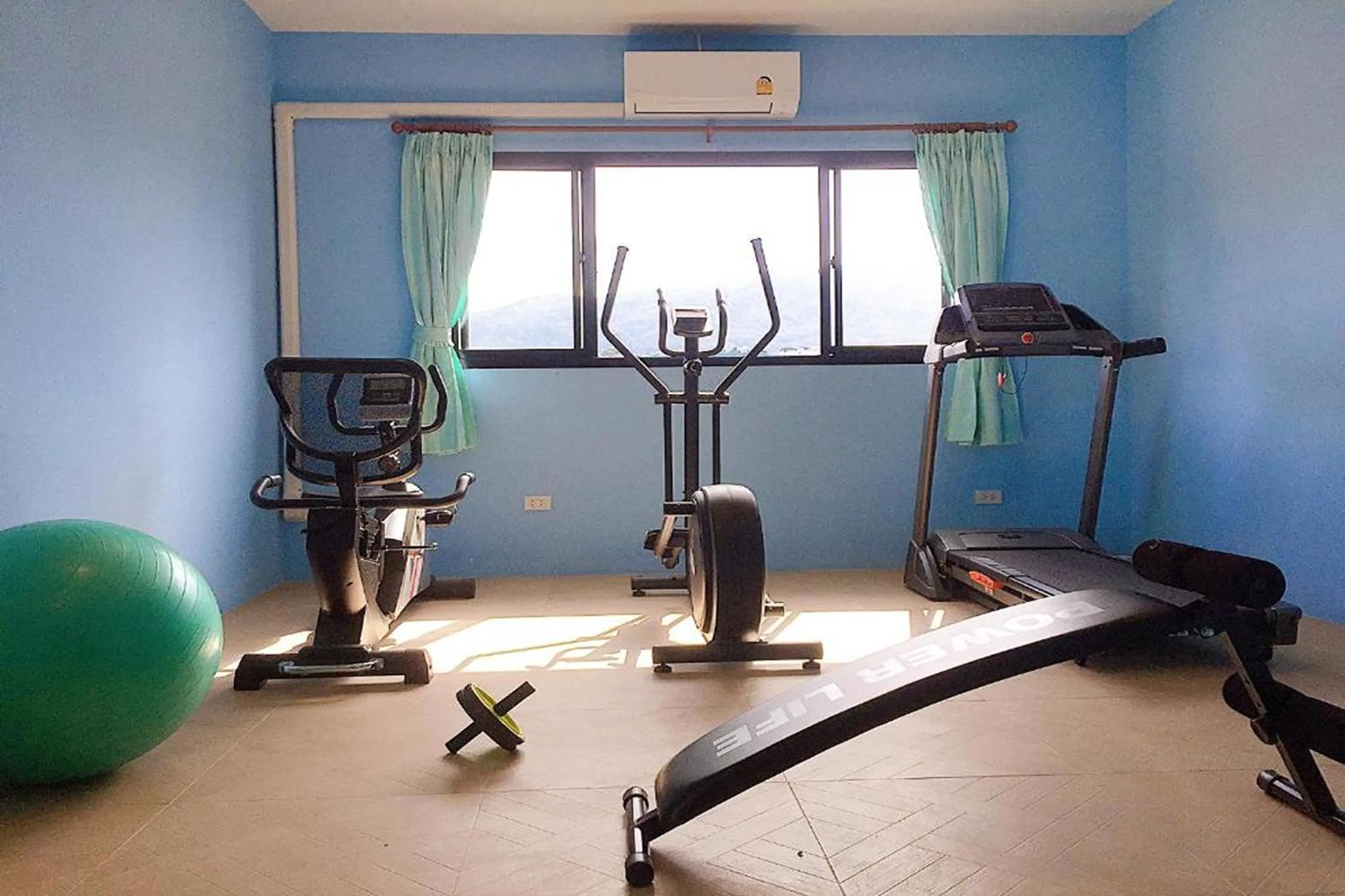 Fitness centre/facilities in Chor Chang House
