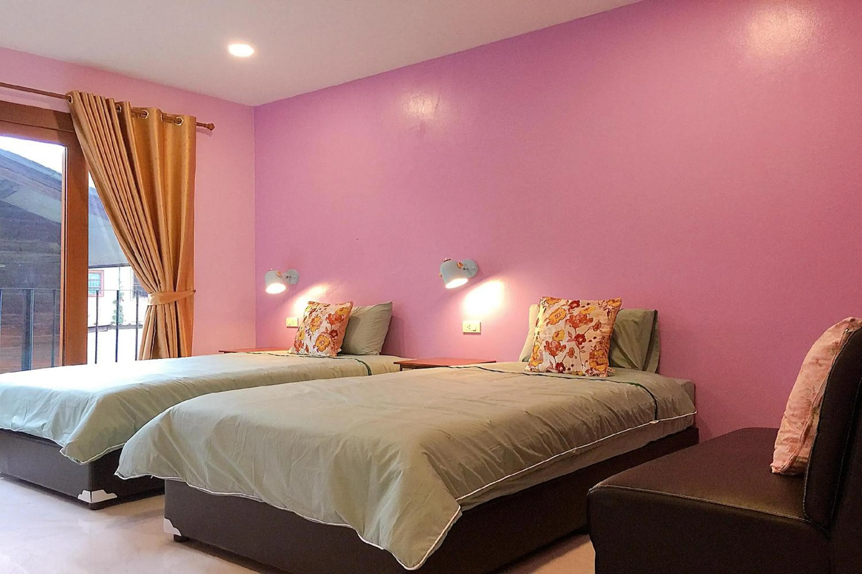 Bedroom, Bed in Chor Chang House