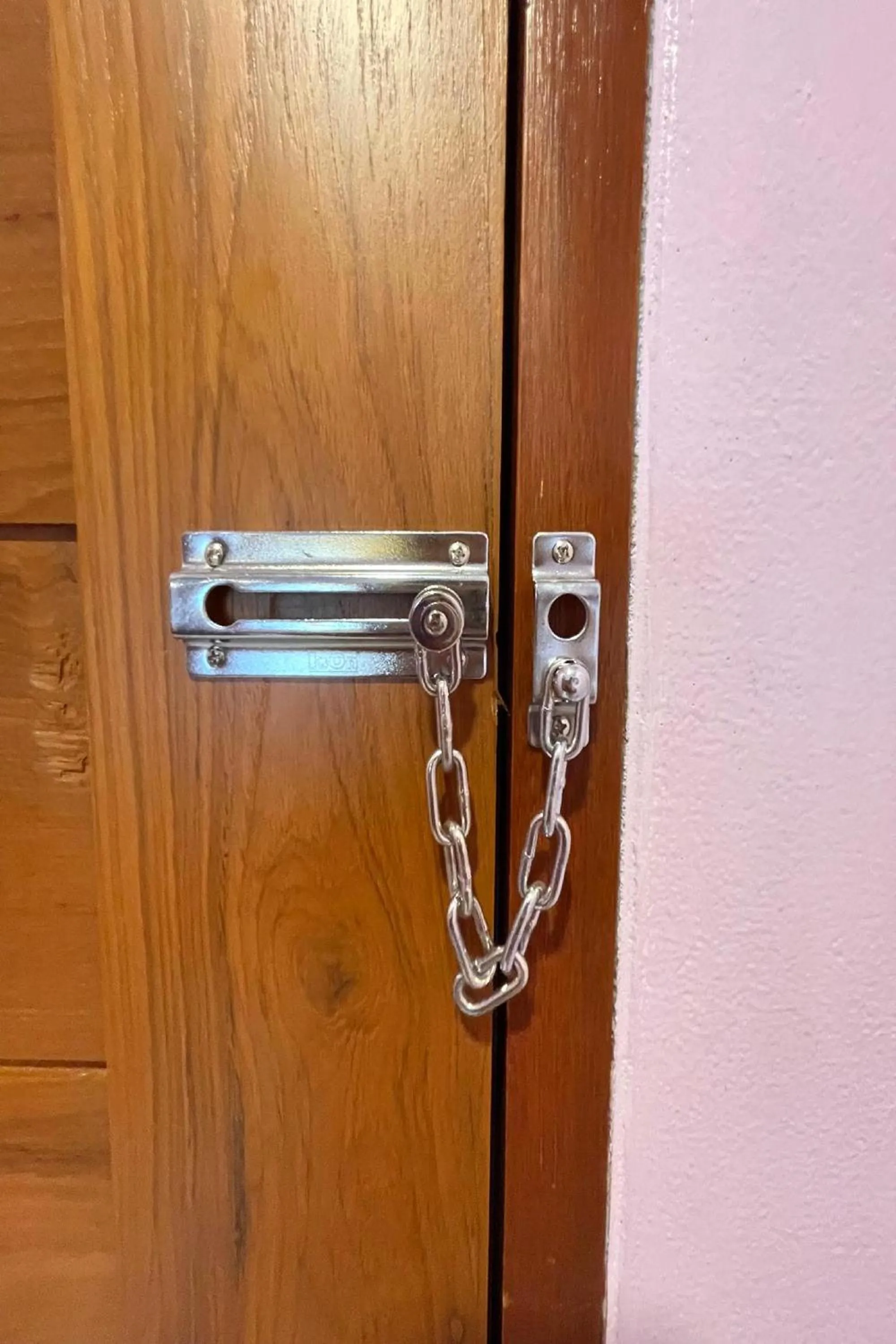 Property building in Chor Chang House