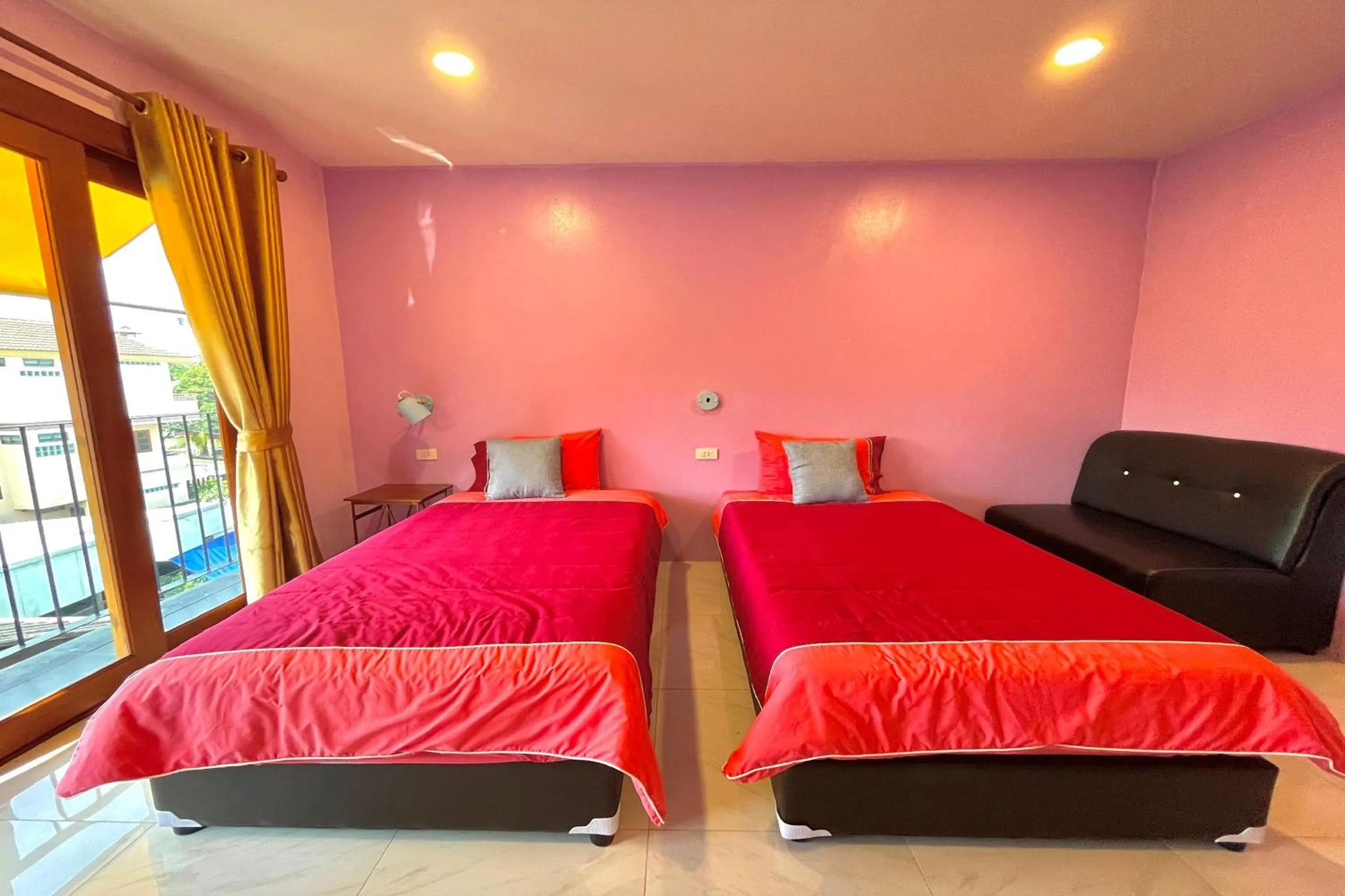 Bedroom, Bed in Chor Chang House