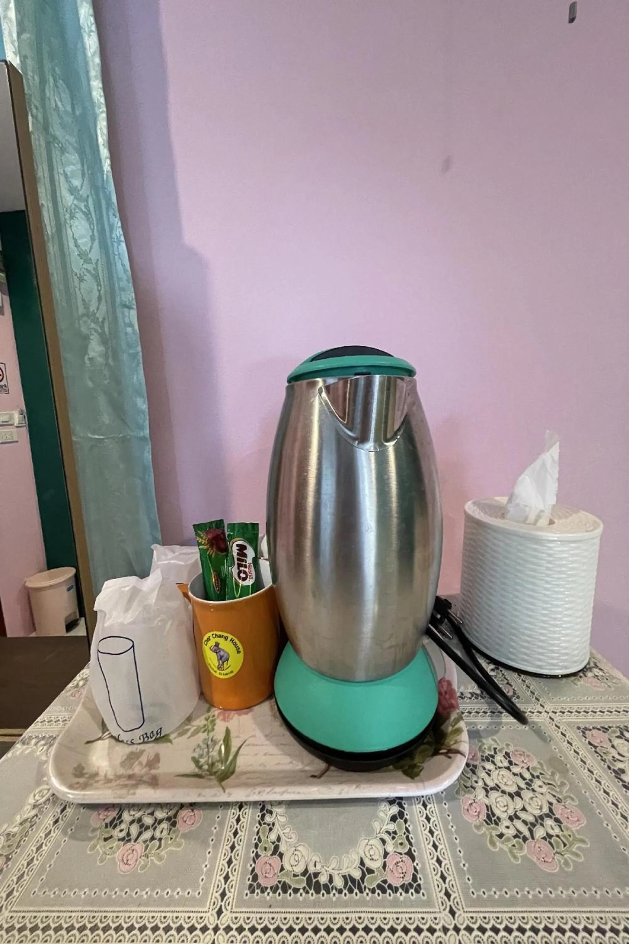 Coffee/tea facilities in Chor Chang House