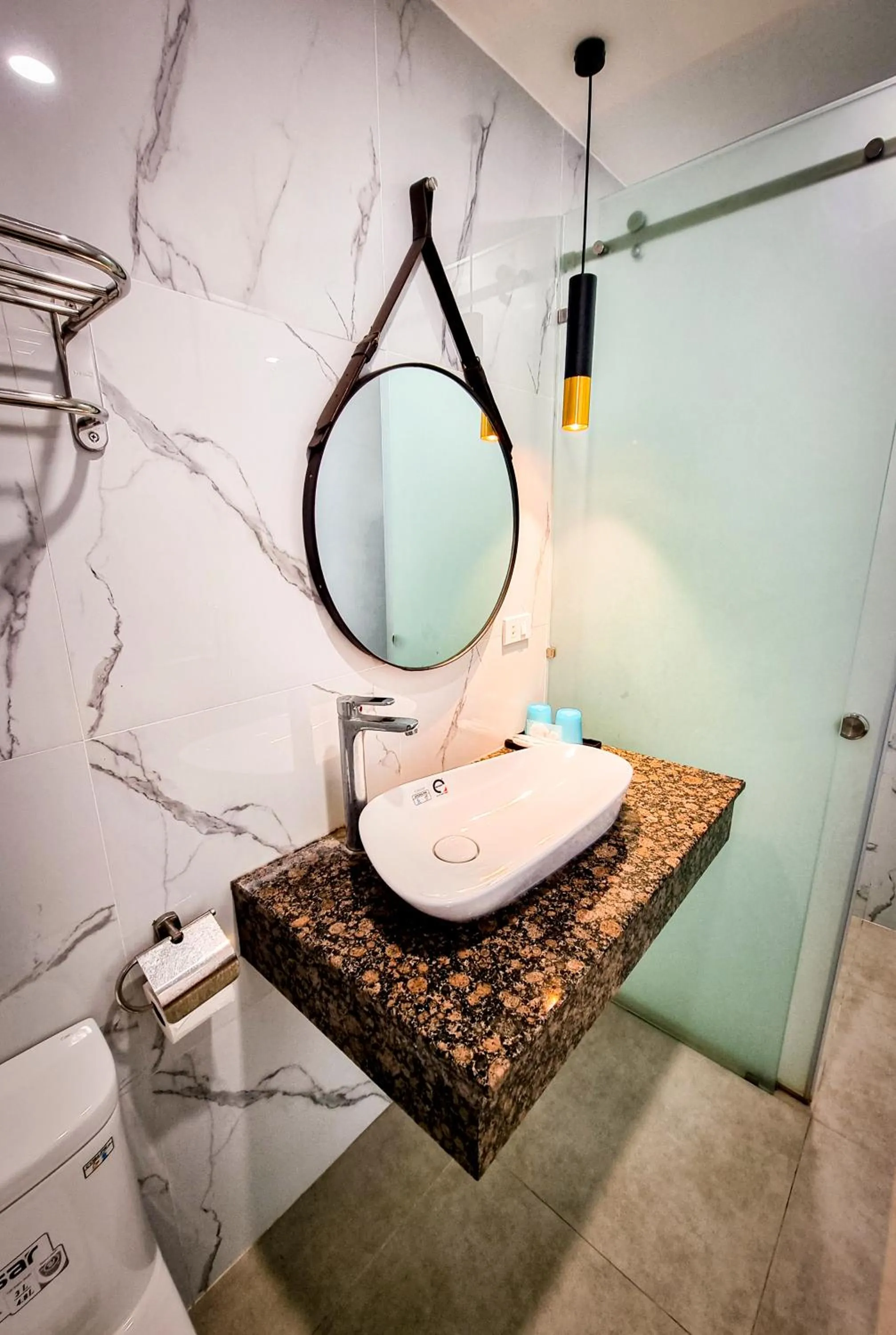 Bathroom in Aloha Hotel Quy Nhơn