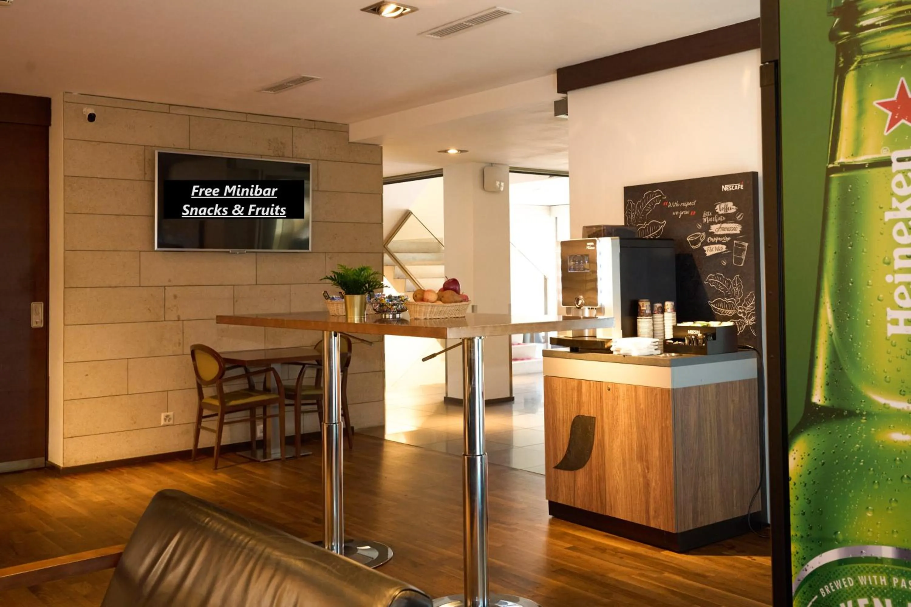 Lounge or bar in Hotel Conti Dietikon