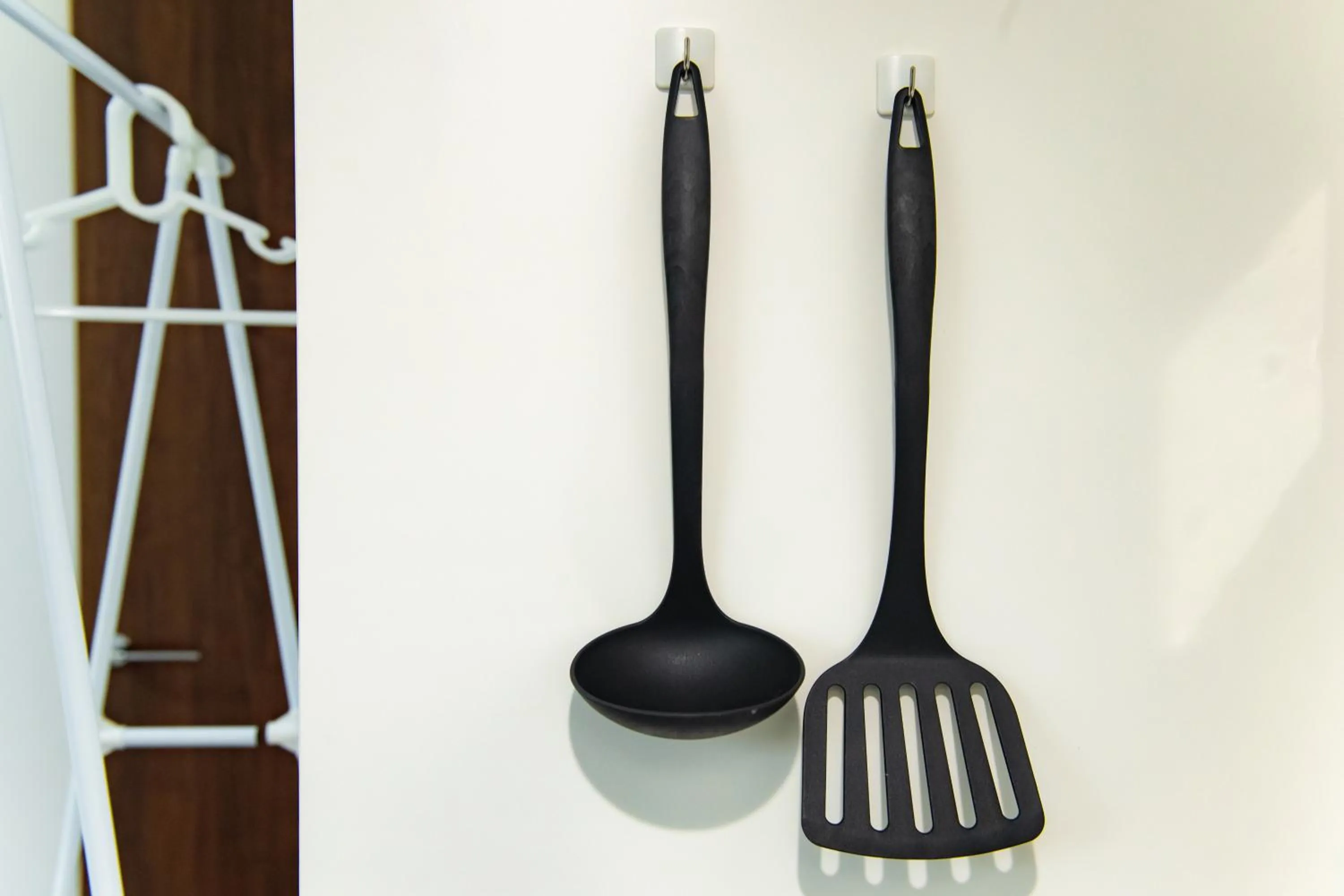 Base Hanegi Apartment by Tranova