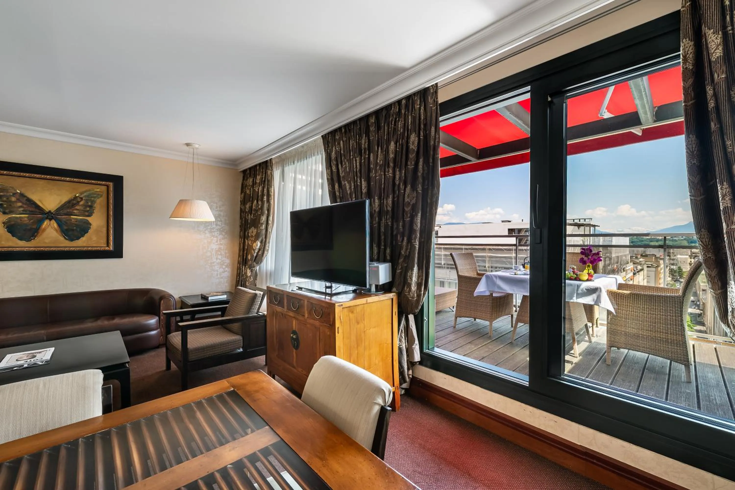 Balcony/Terrace in Royal Manotel