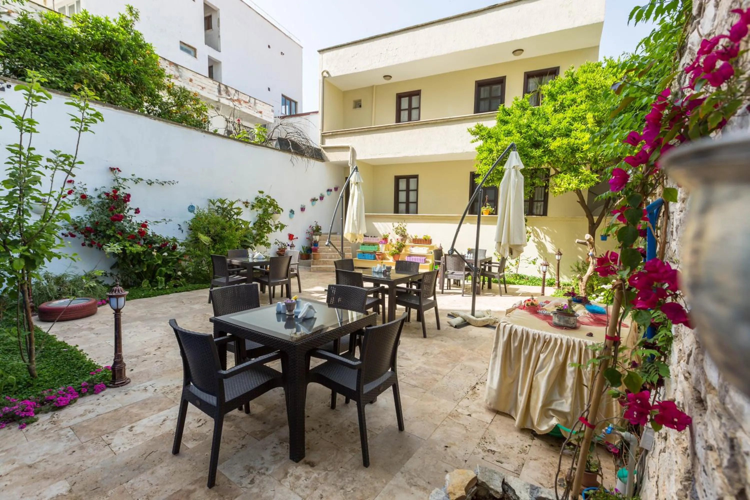 Garden in OLD TOWN BOUTIQUE HOTEL