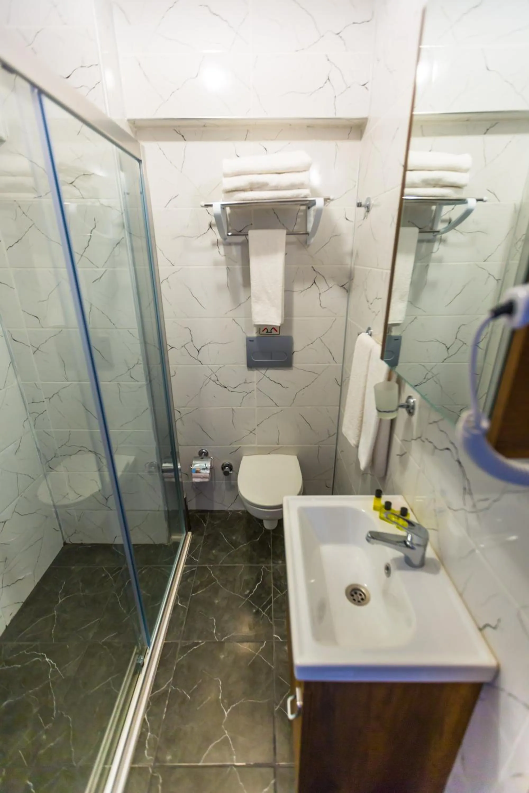 Shower in OLD TOWN BOUTIQUE HOTEL