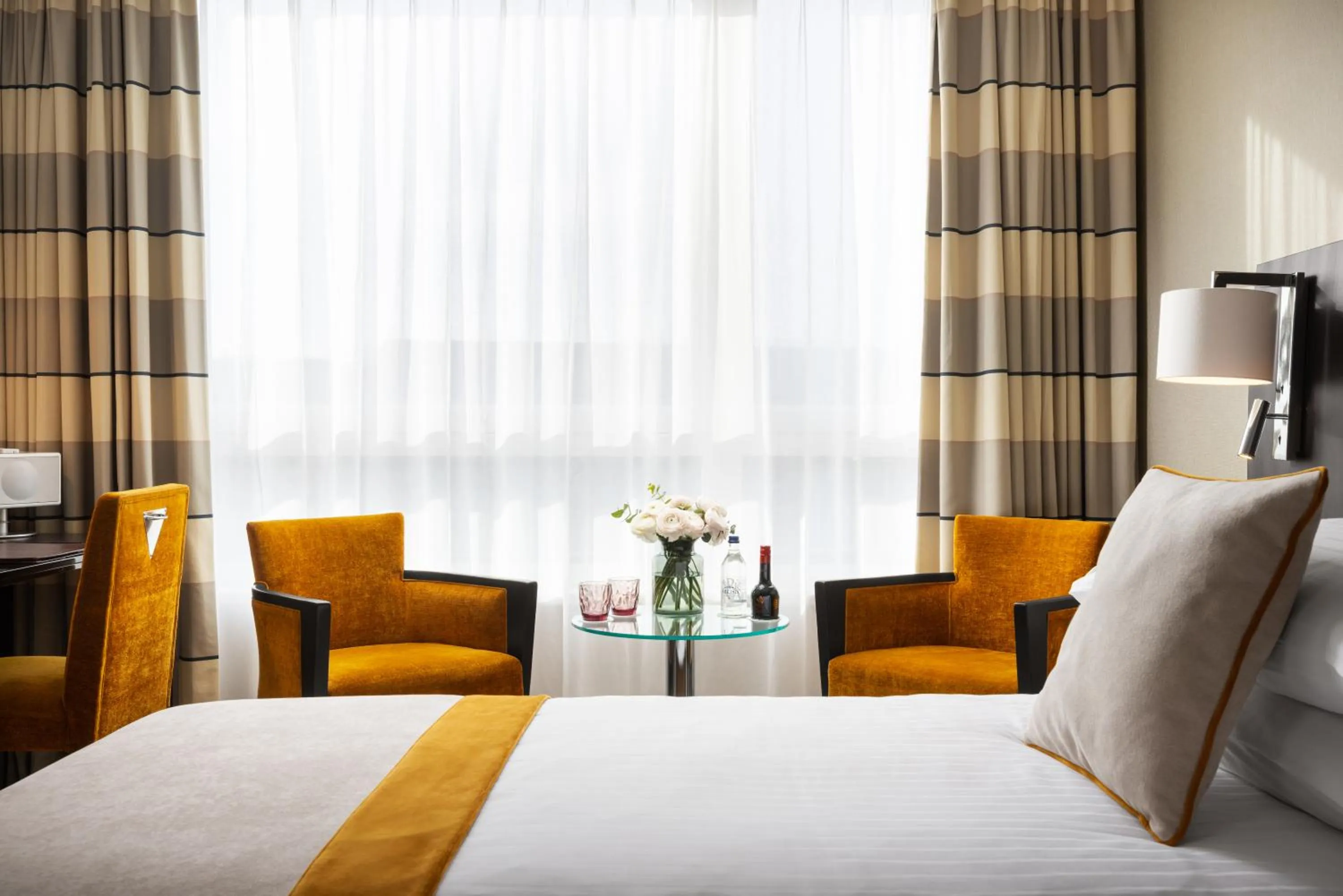 Bed in Auteuil Manotel