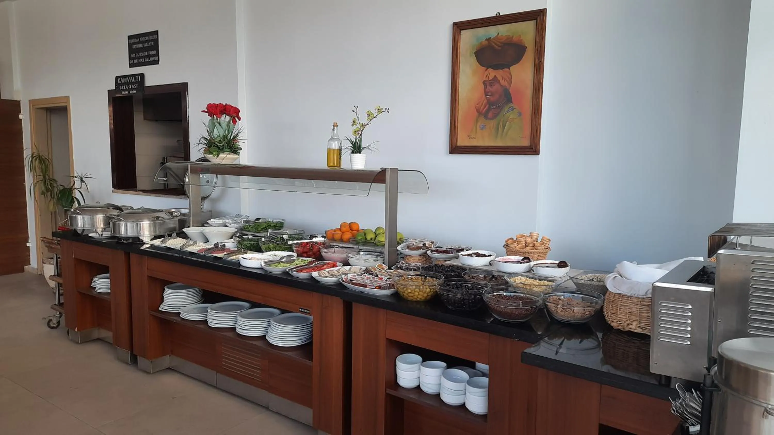 Buffet breakfast in Pamukkale Batu Termal
