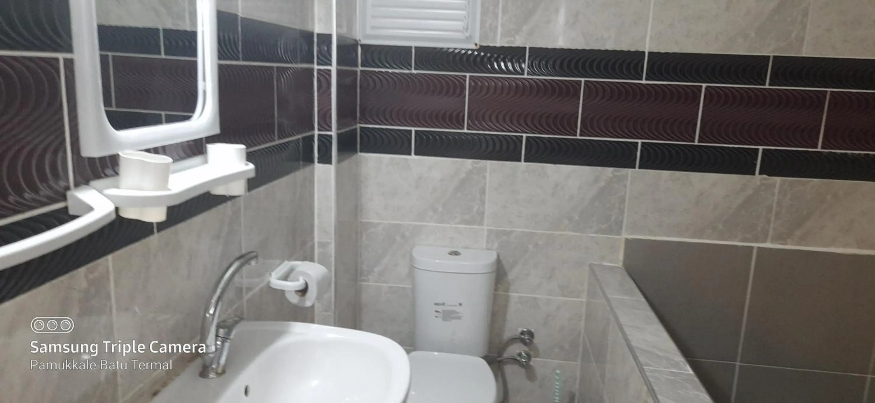 Bathroom in Pamukkale Batu Termal