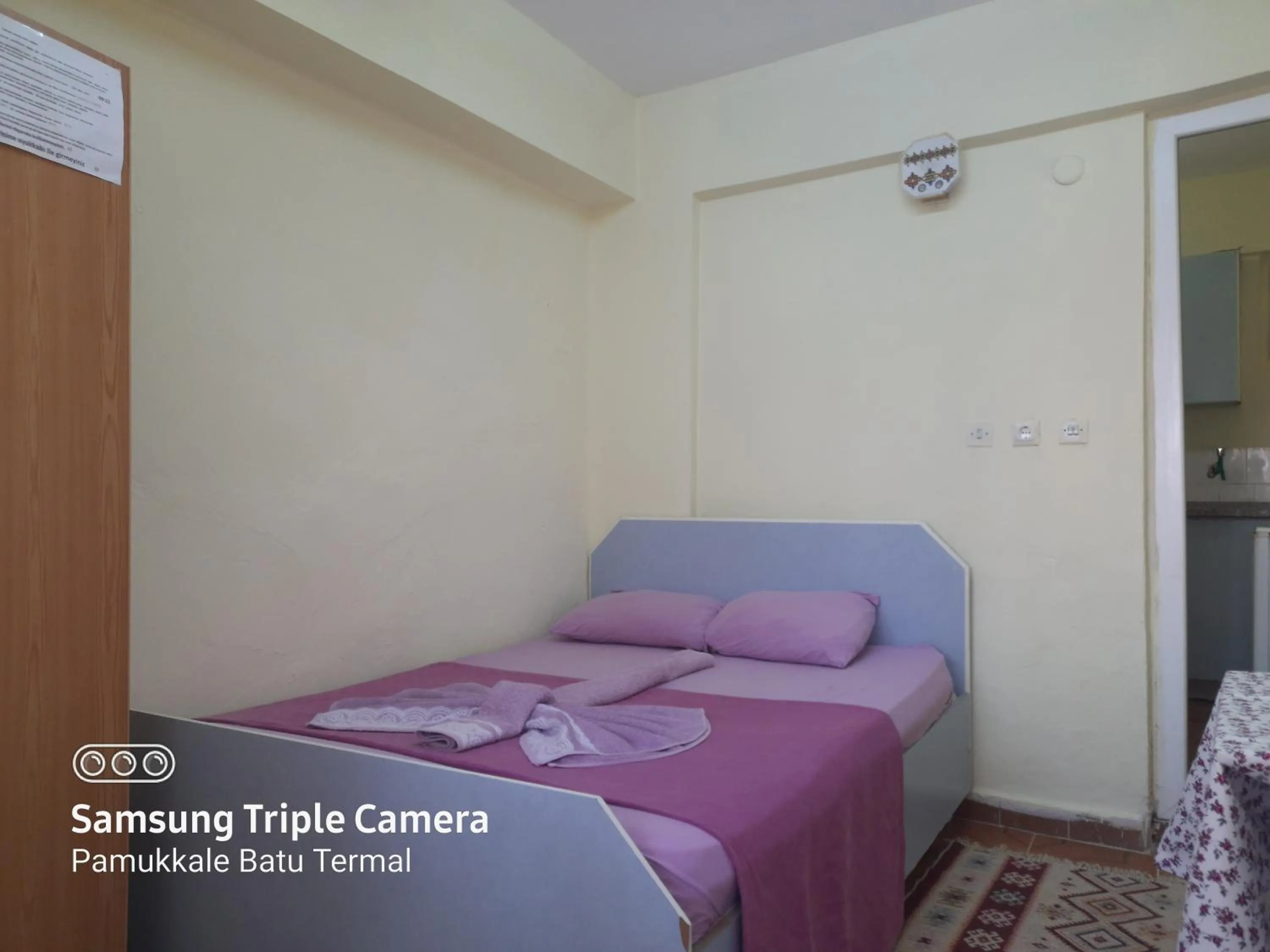 Photo of the whole room, Bed in Pamukkale Batu Termal