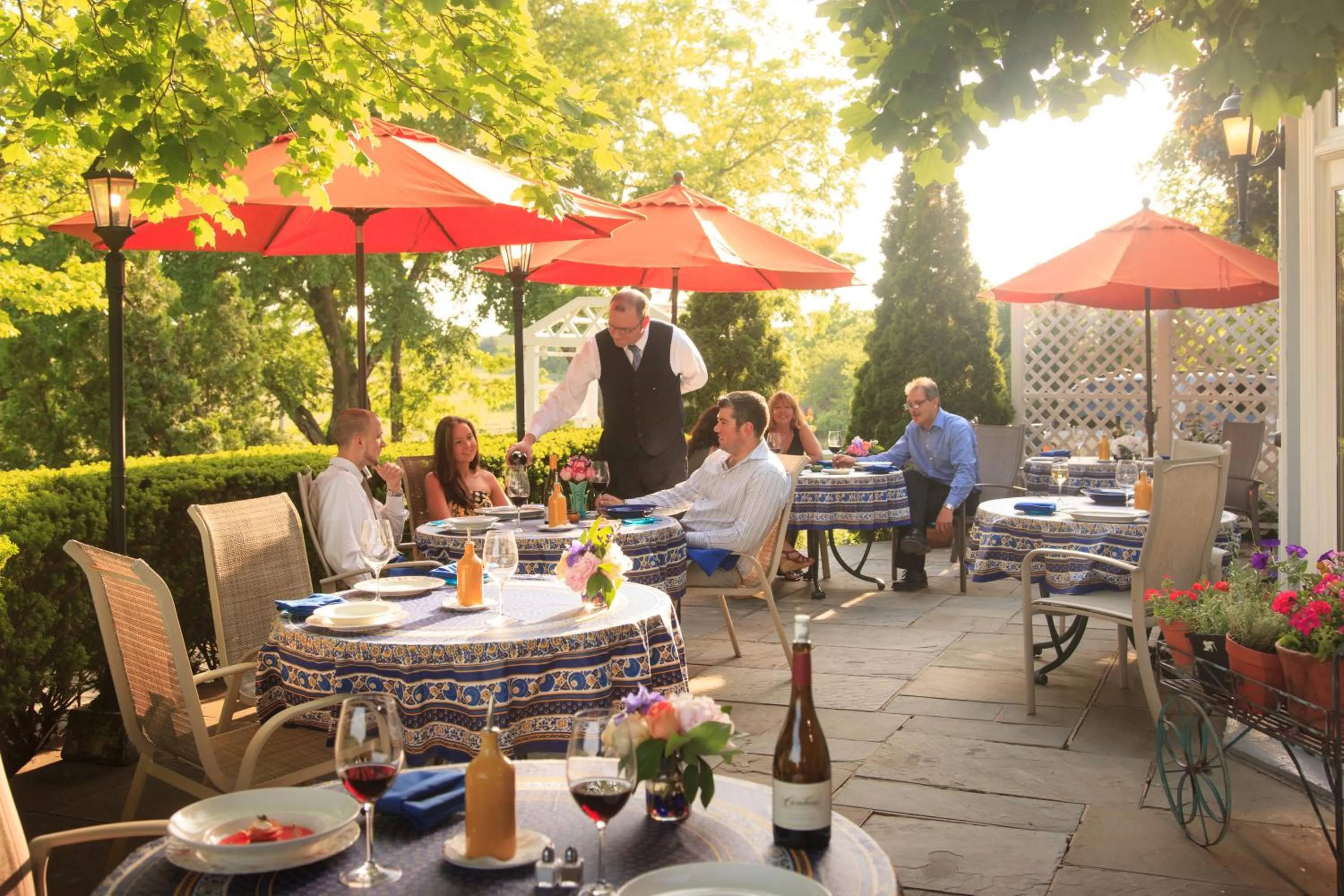 L'Auberge Provencale Inn & Restaurant