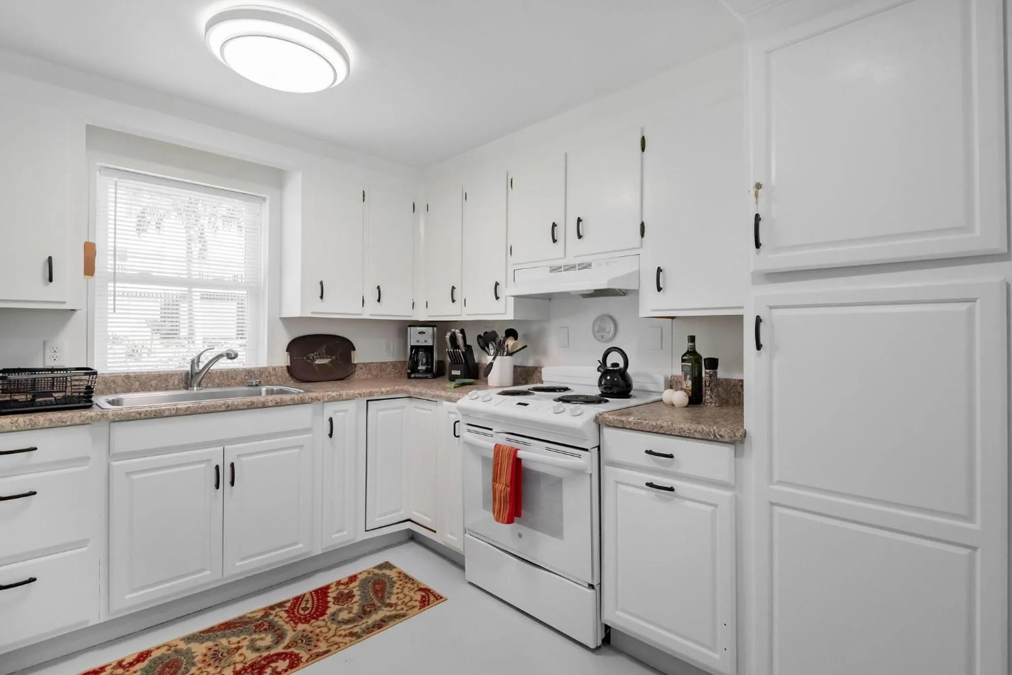 Folly Vacation Laid Back Casual Beach Bungalow 209-B