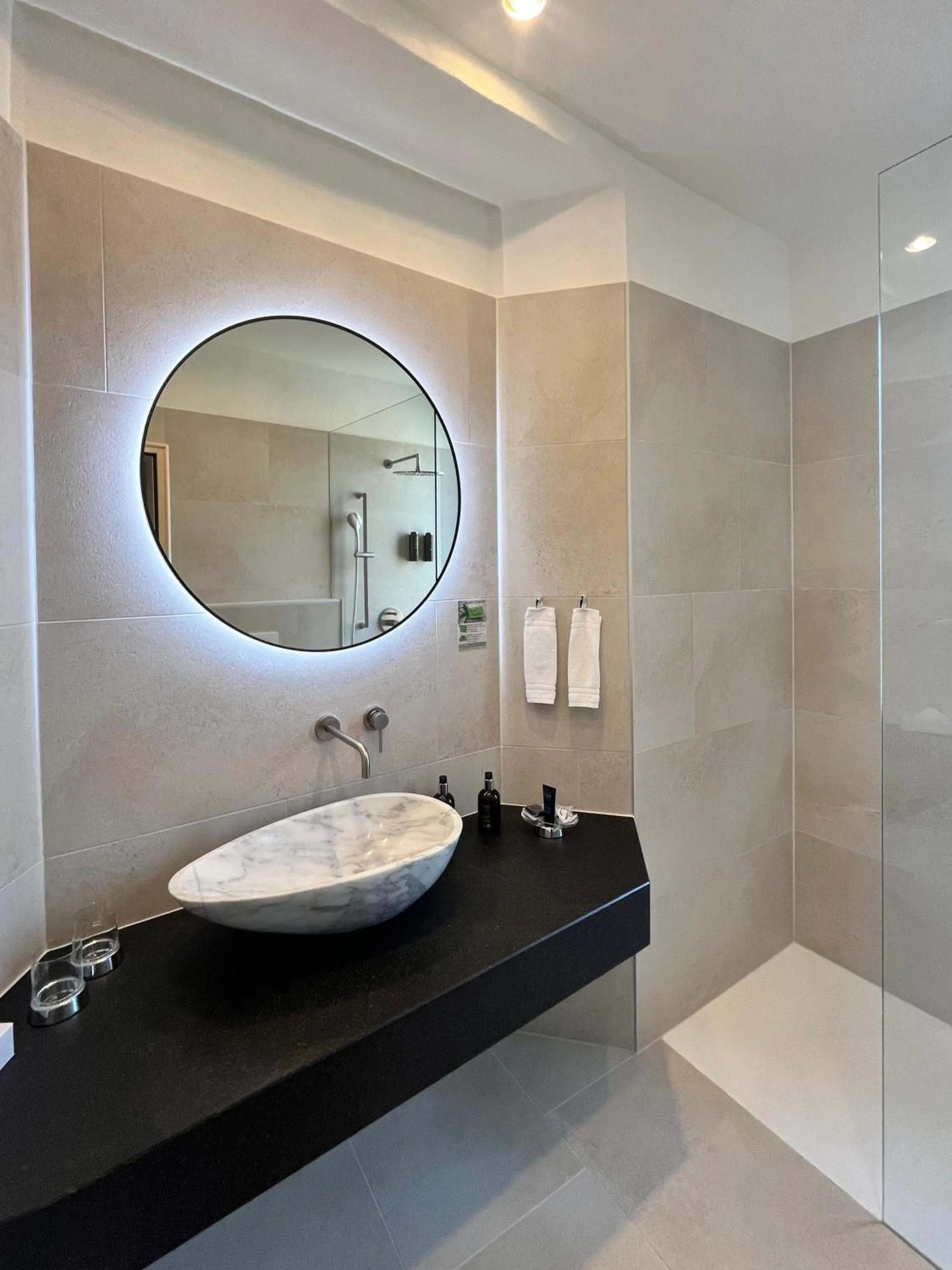 Bathroom in Romantik Hotel Castello Seeschloss