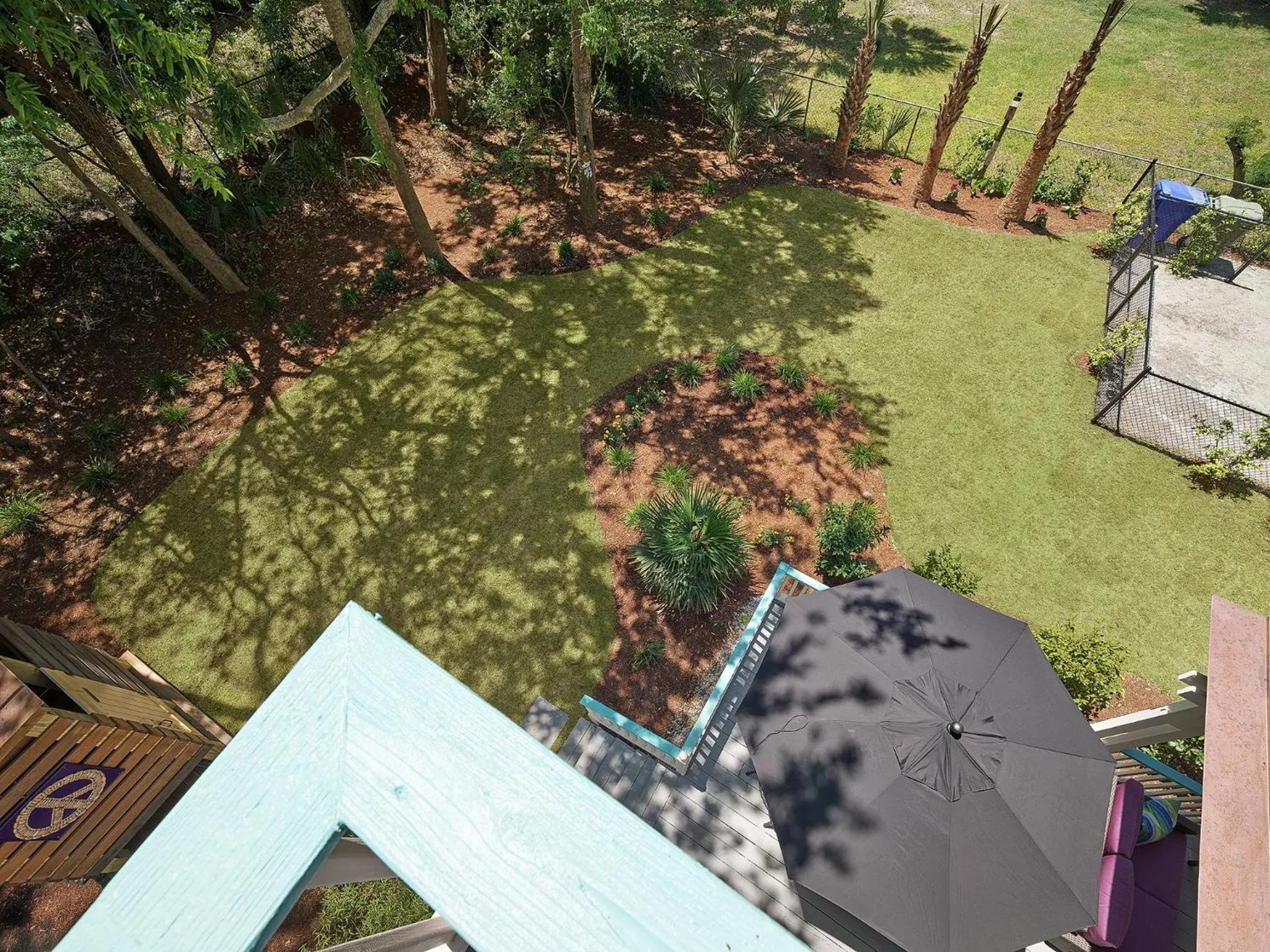 Folly Vacation 305 E Erie Fantastic Location