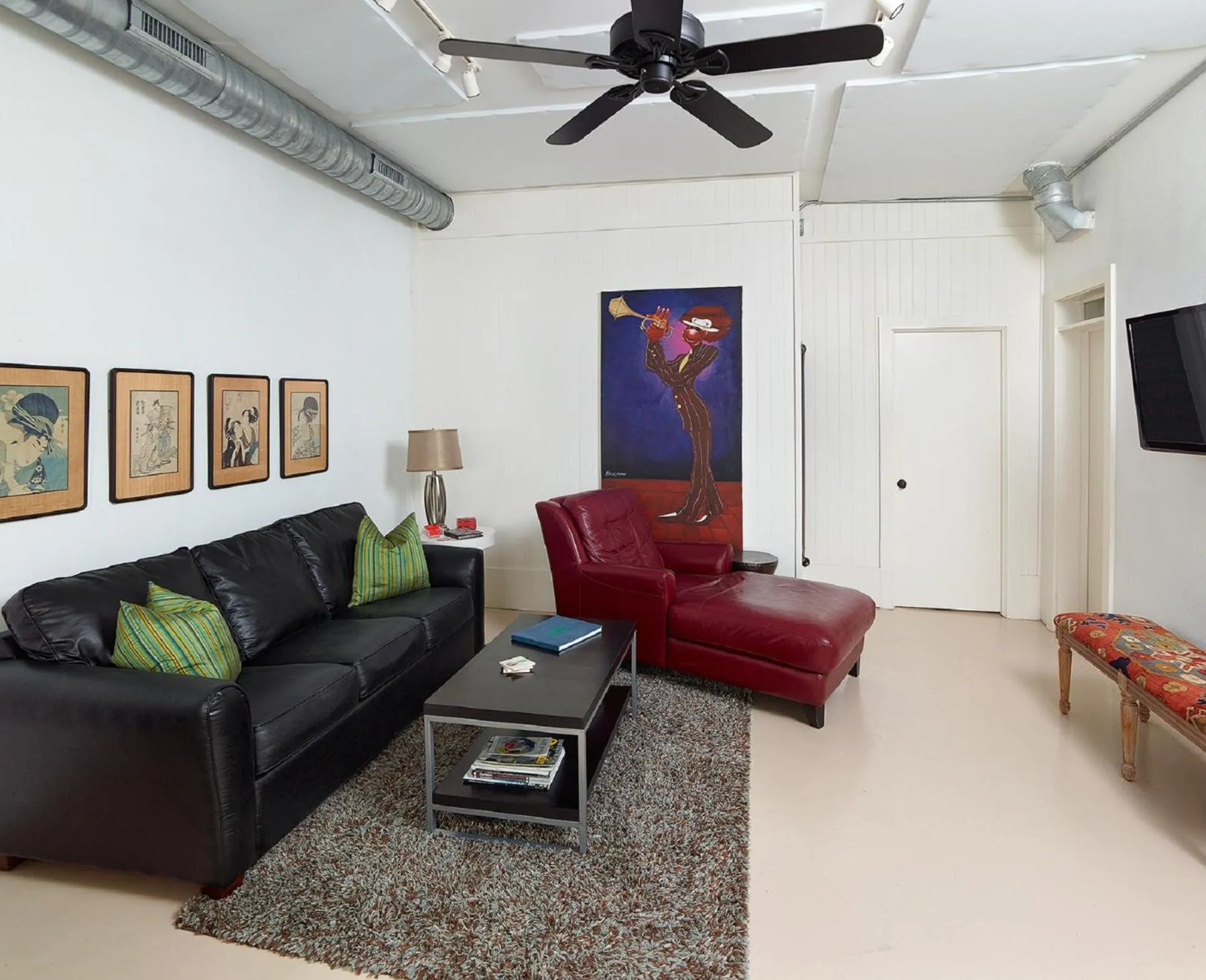 Living room in Folly Vacation 620 apartment w/bonus room, one block to the beach & pet friendly