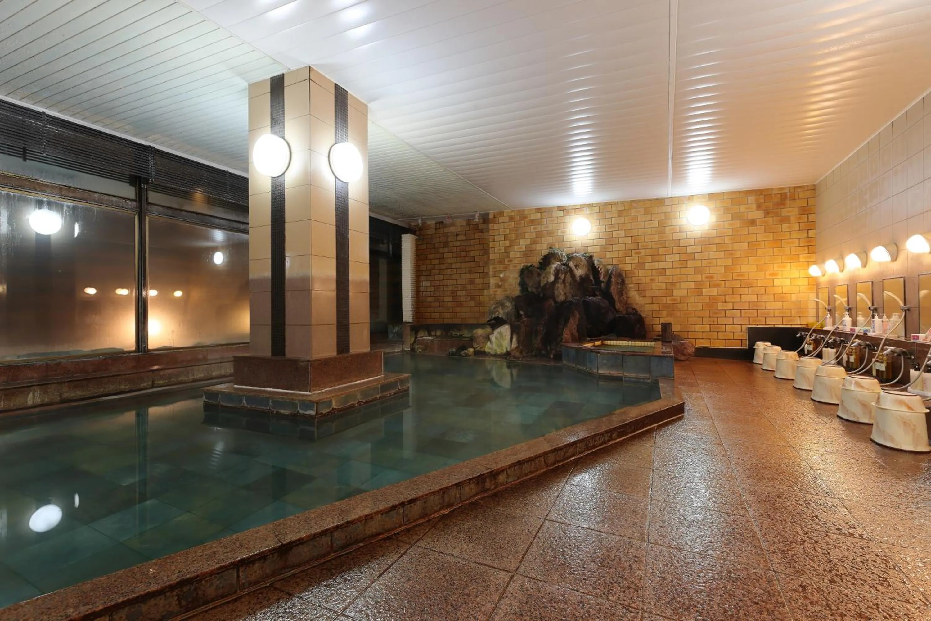 Bathroom in Yorokobinoyado Takamatsu