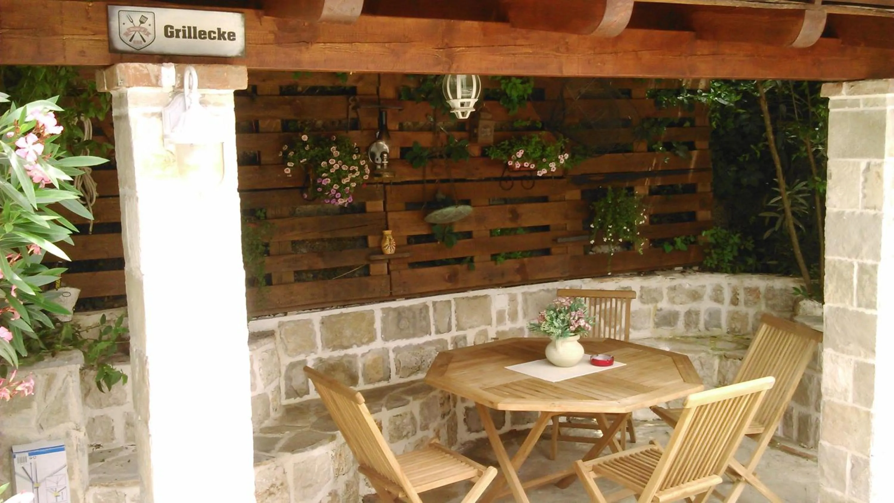 BBQ facilities in Villa Perla Del Mare