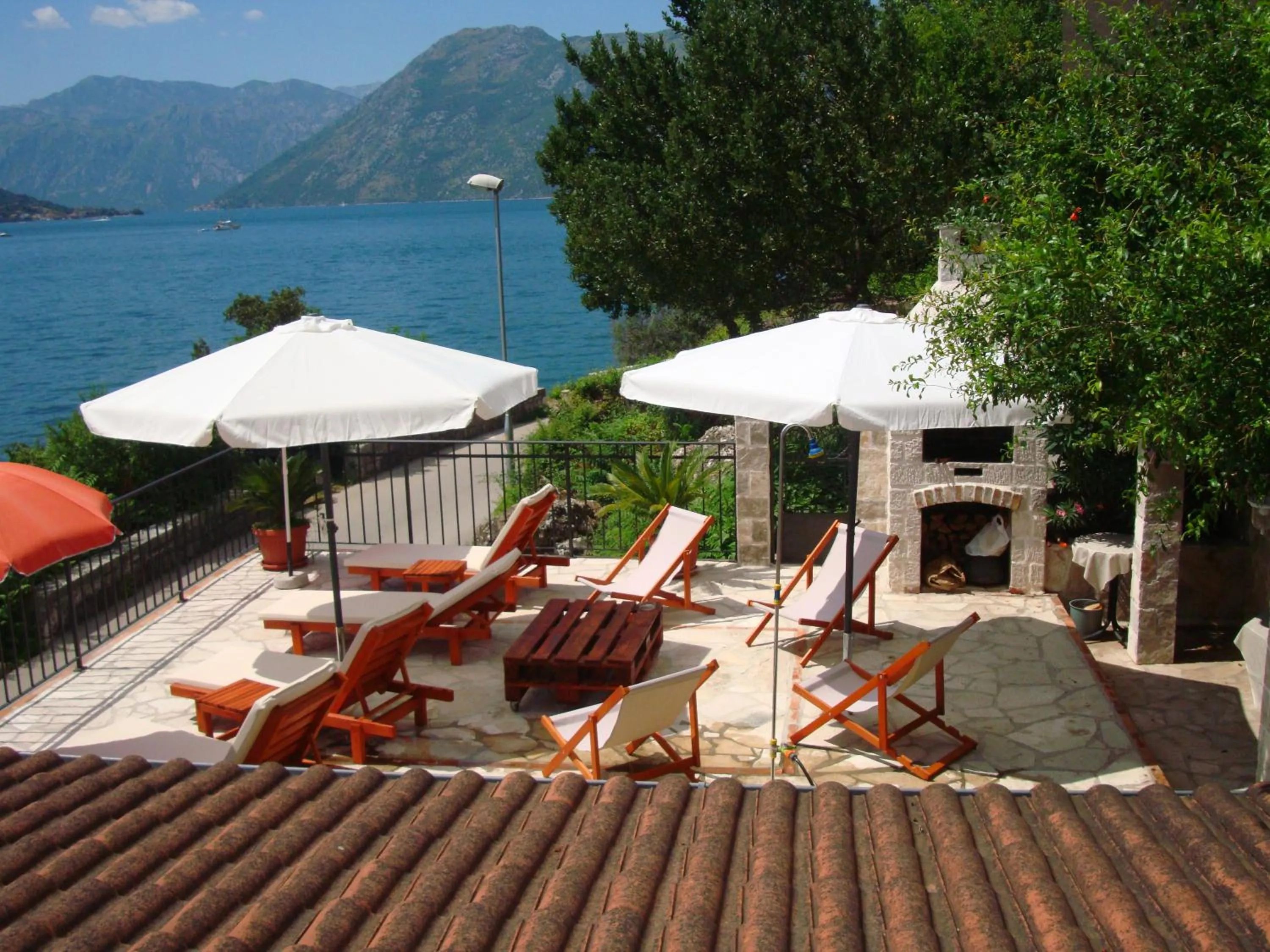 BBQ facilities in Villa Perla Del Mare