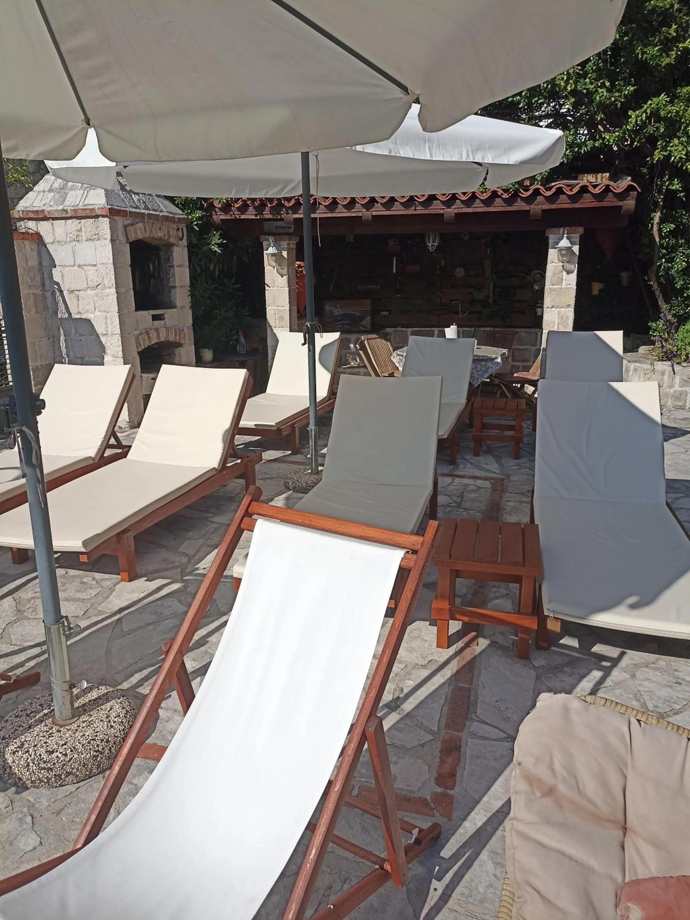 BBQ facilities in Villa Perla Del Mare
