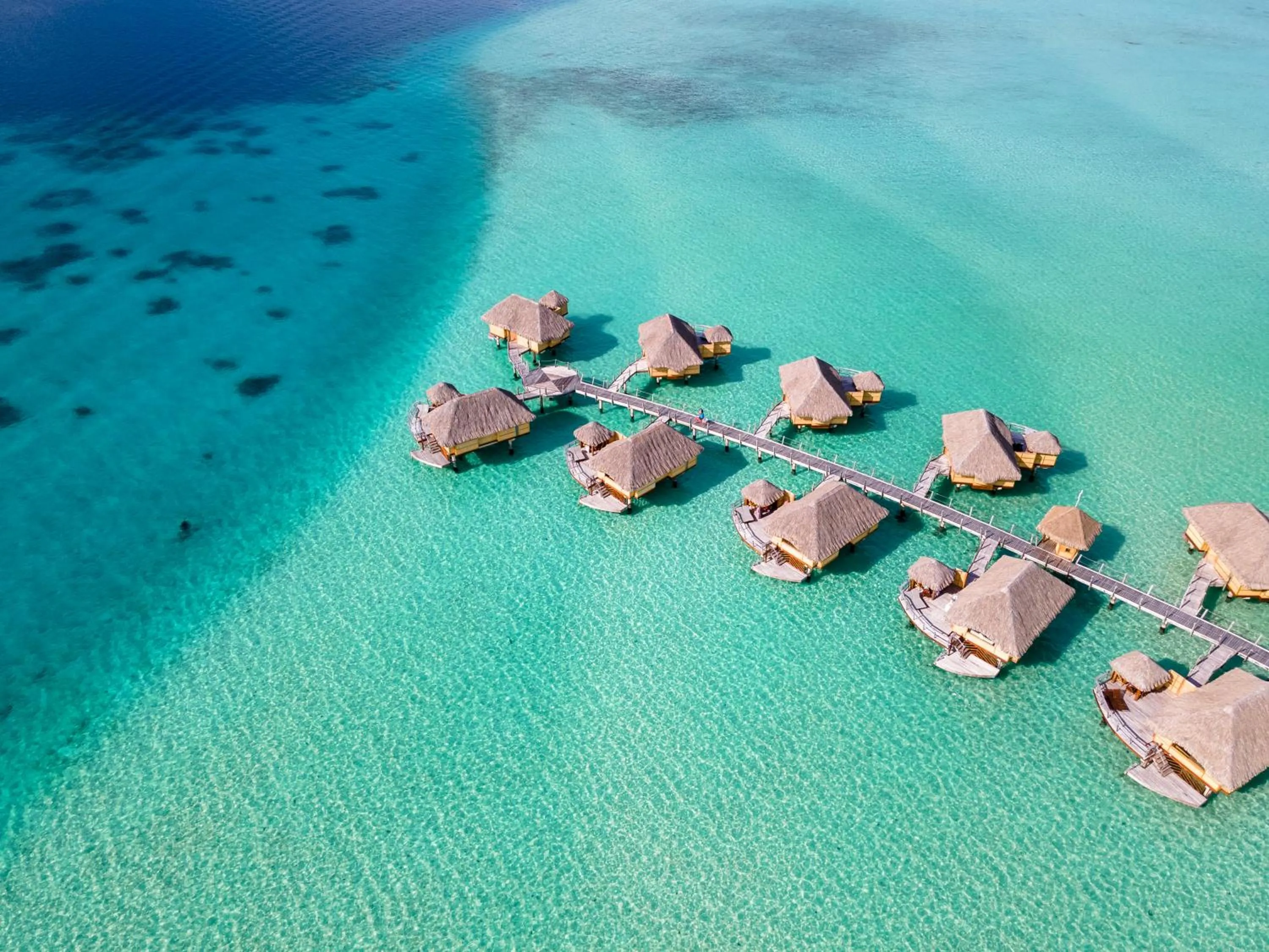 Bird's eye view in Le Taha'a by Pearl Resorts