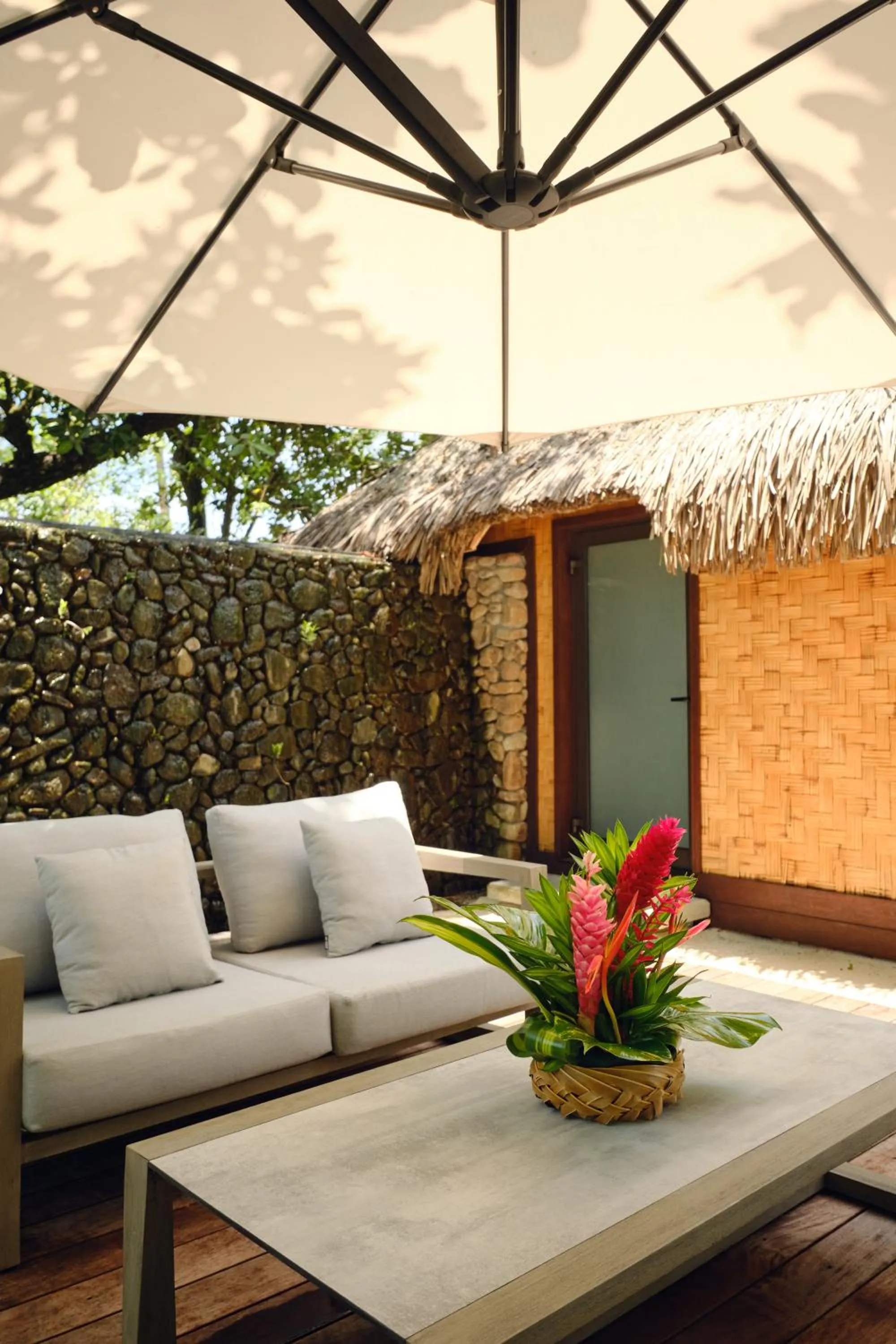 Restaurant/places to eat in Le Taha'a by Pearl Resorts