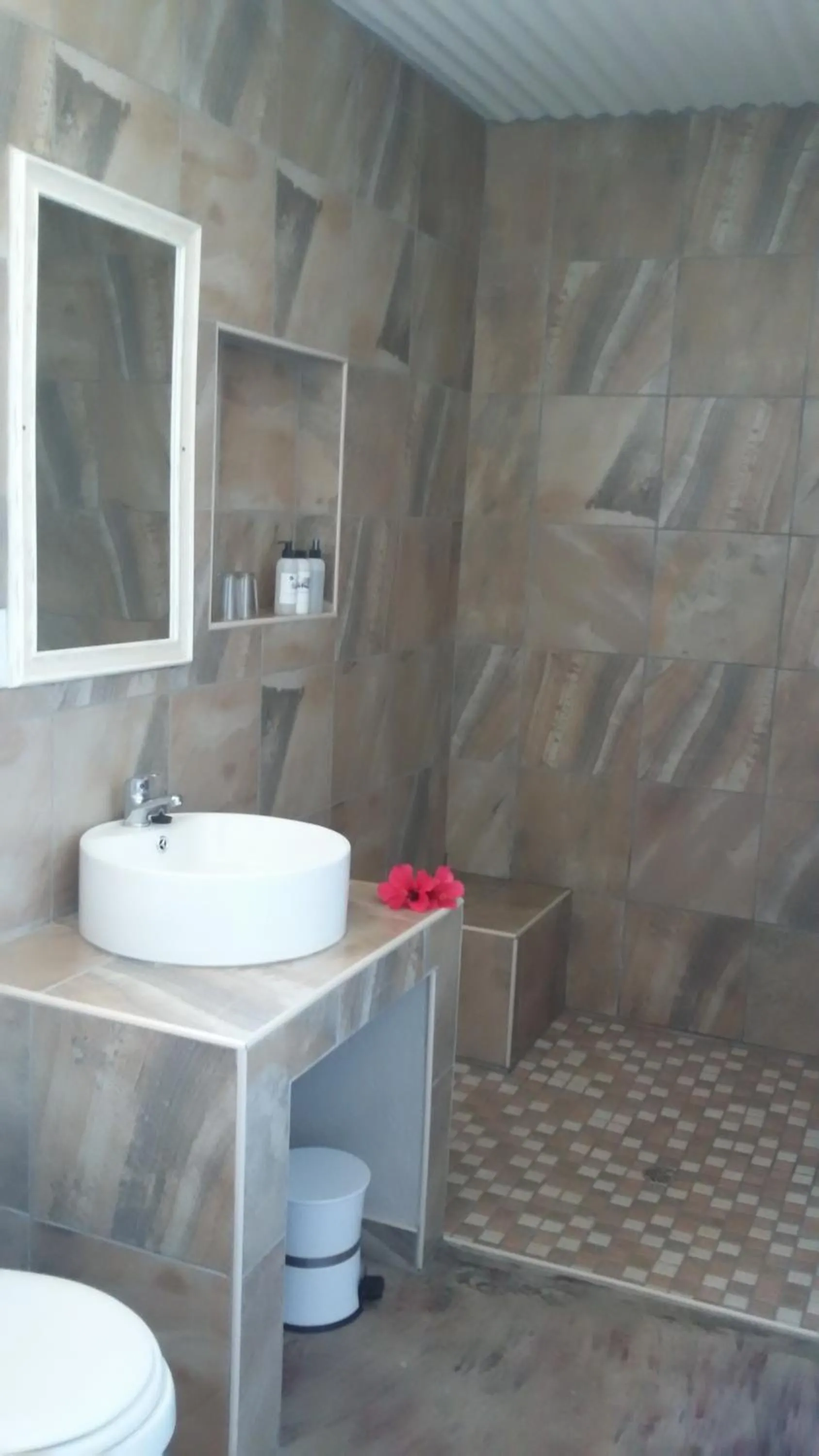 Etotongwe Lodge