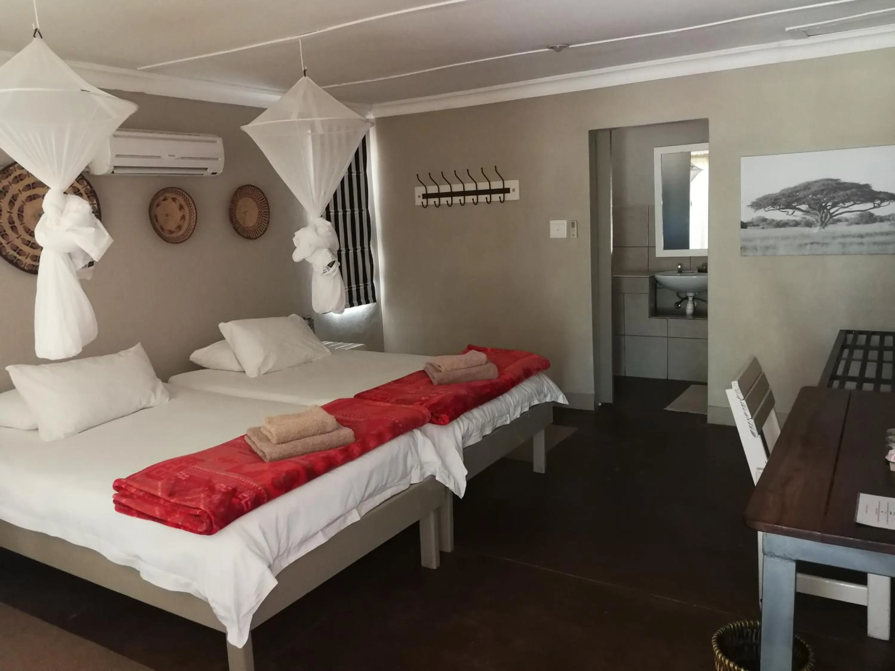 Bed in Etotongwe Lodge