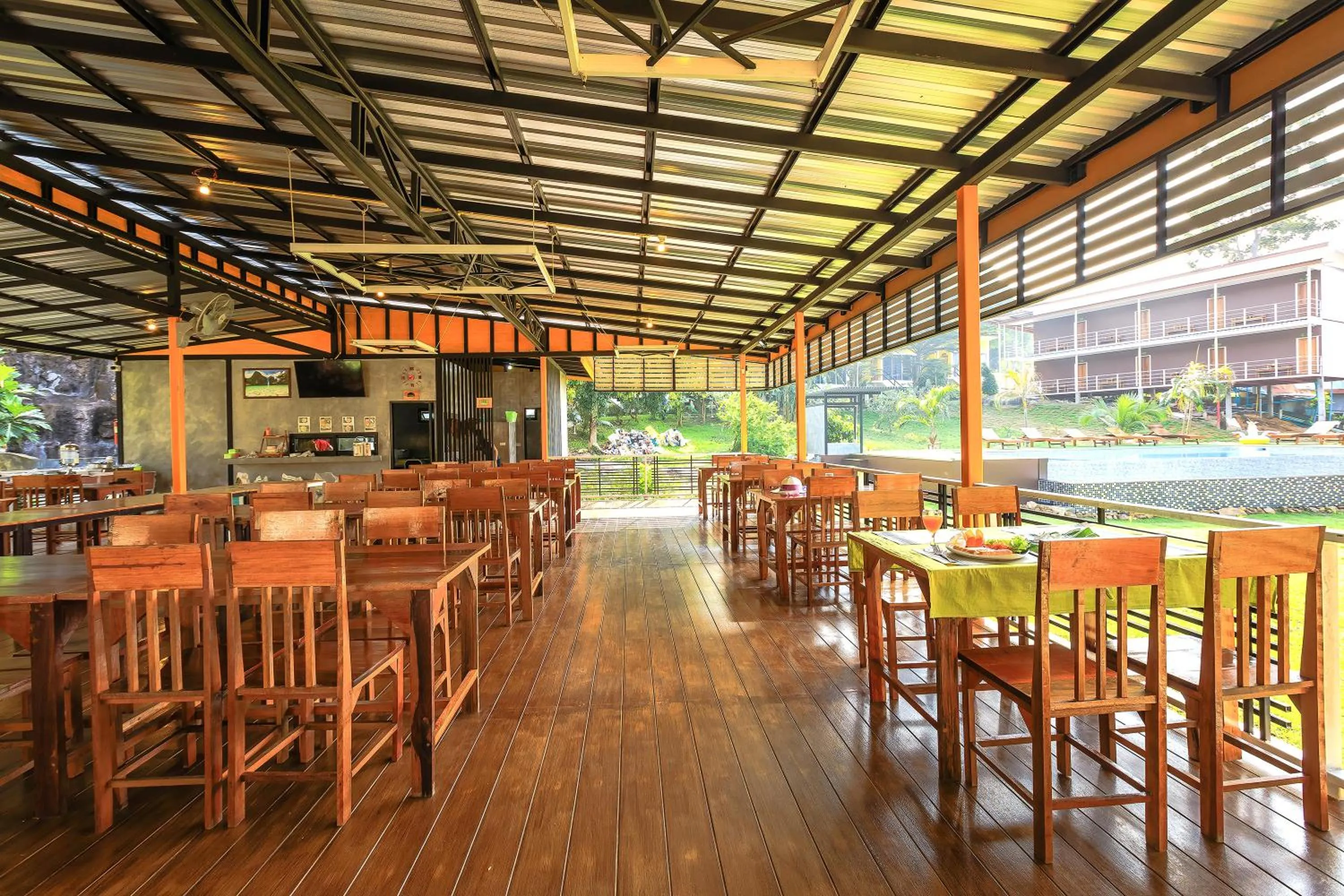 Phi Phi Chang Grand Resort