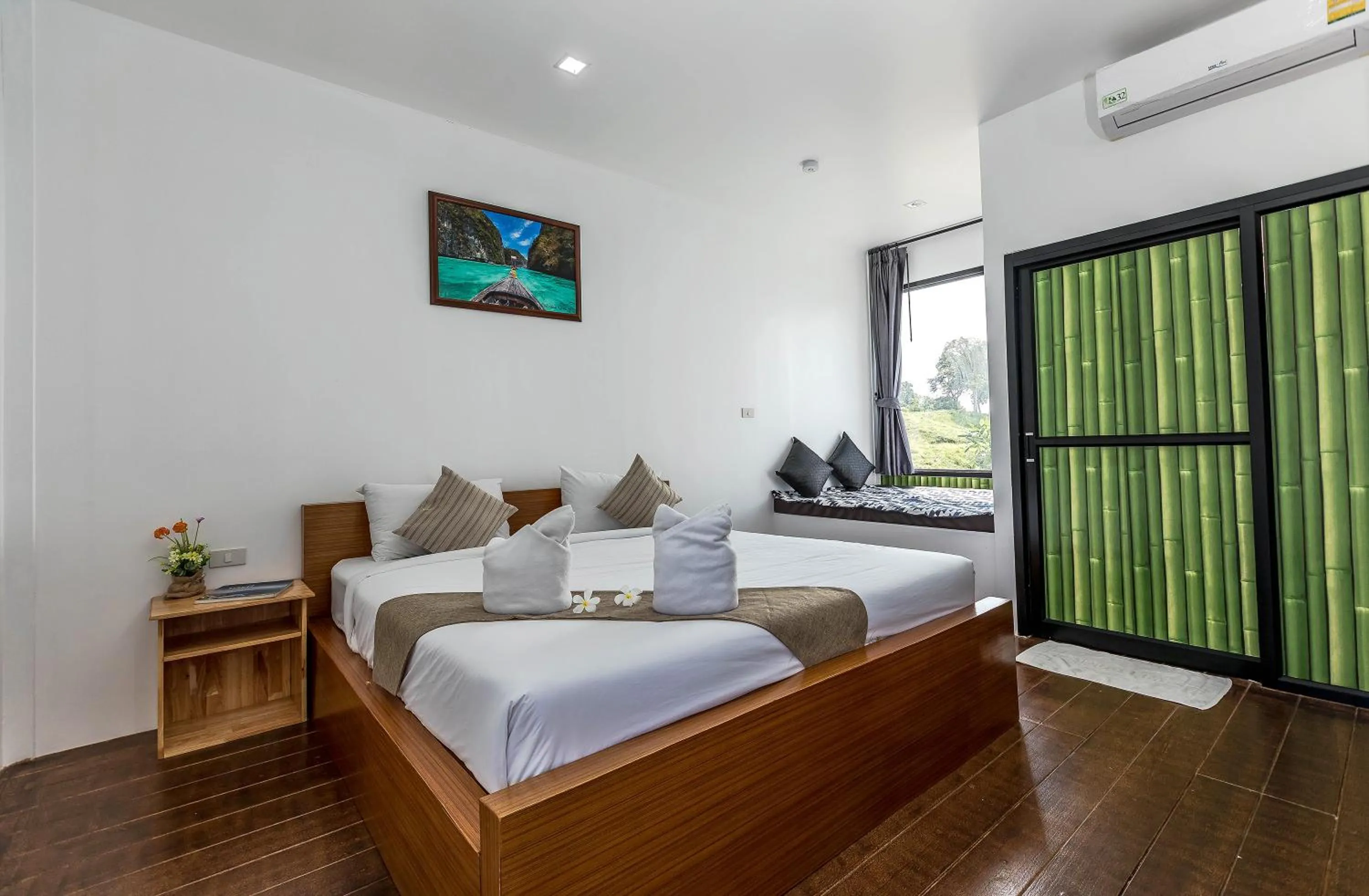 Phi Phi Chang Grand Resort