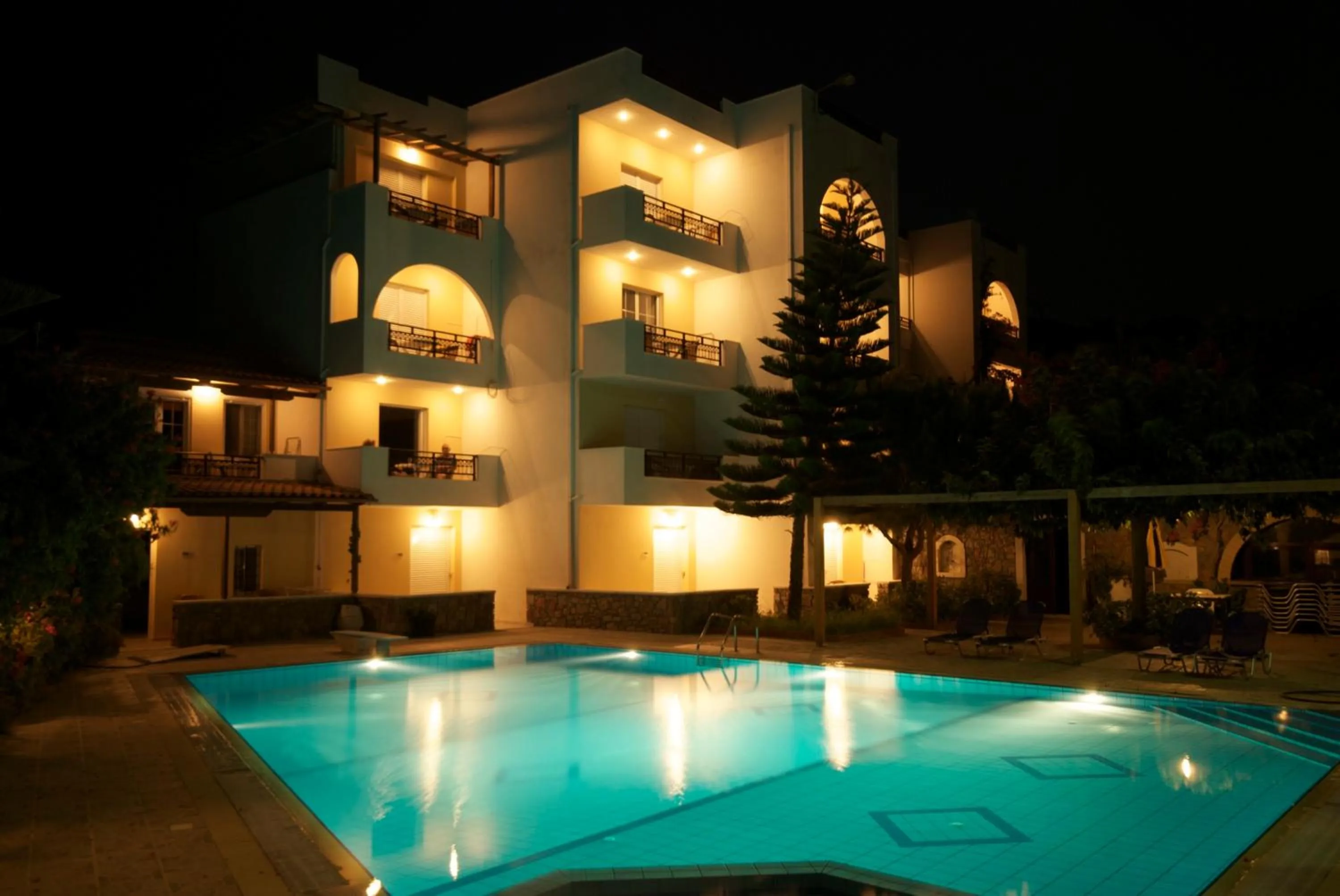 Facade/entrance in Sarikampos Beach