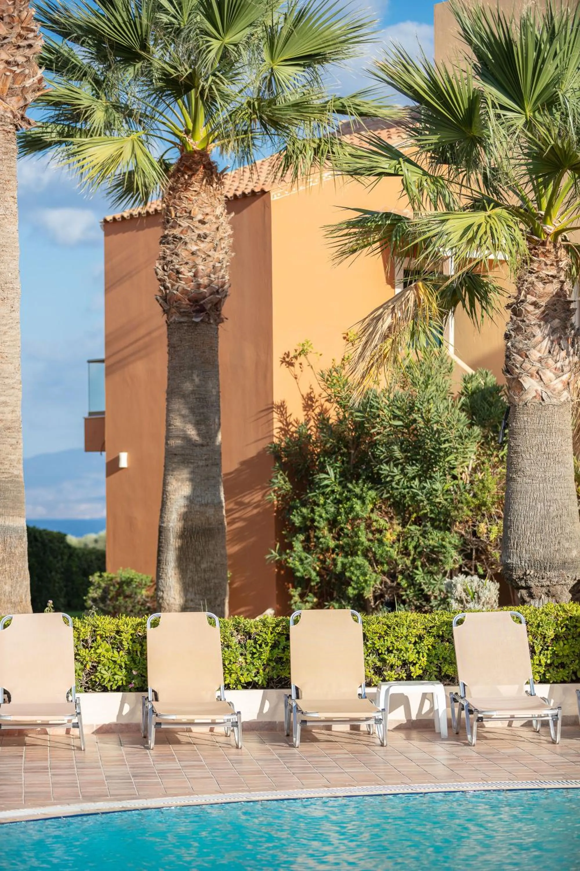 Garden in Dia Apartments