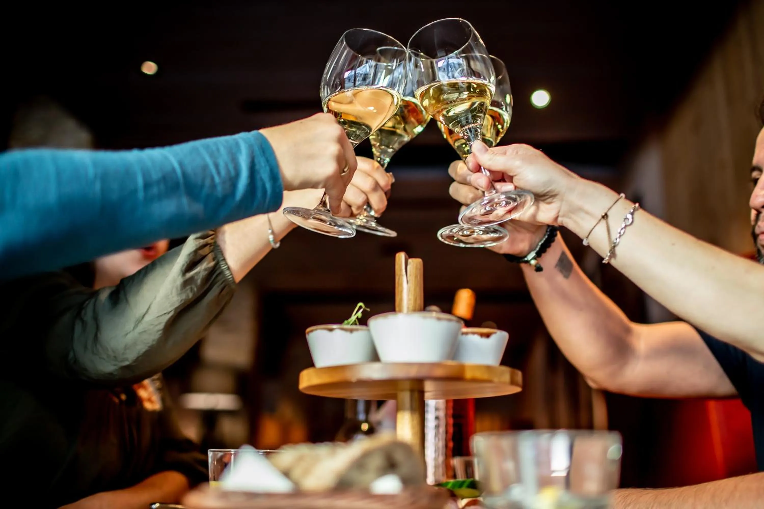 Restaurant/places to eat in Eiger Mountain & Soul Resort