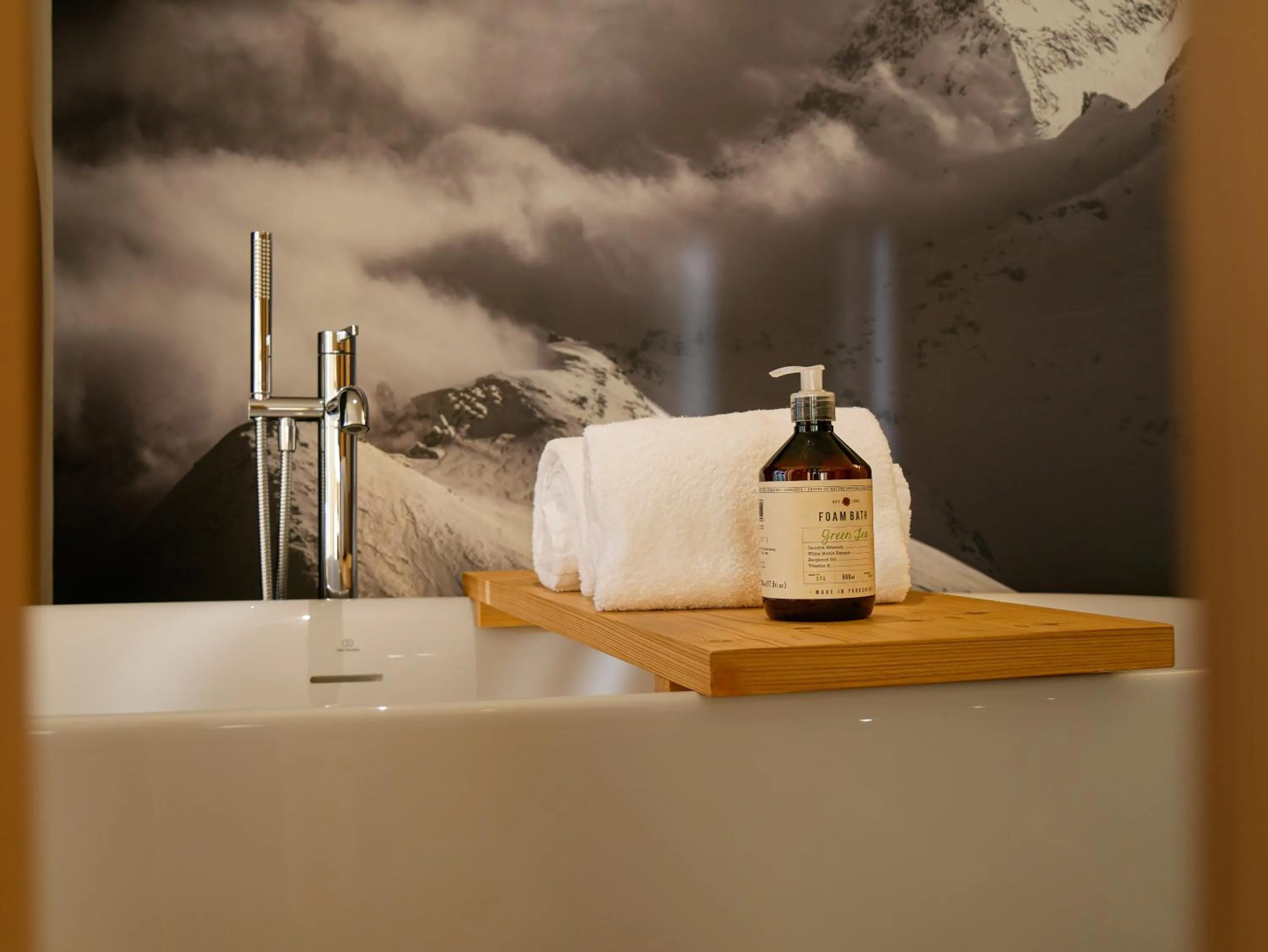 Bath in Eiger Mountain & Soul Resort