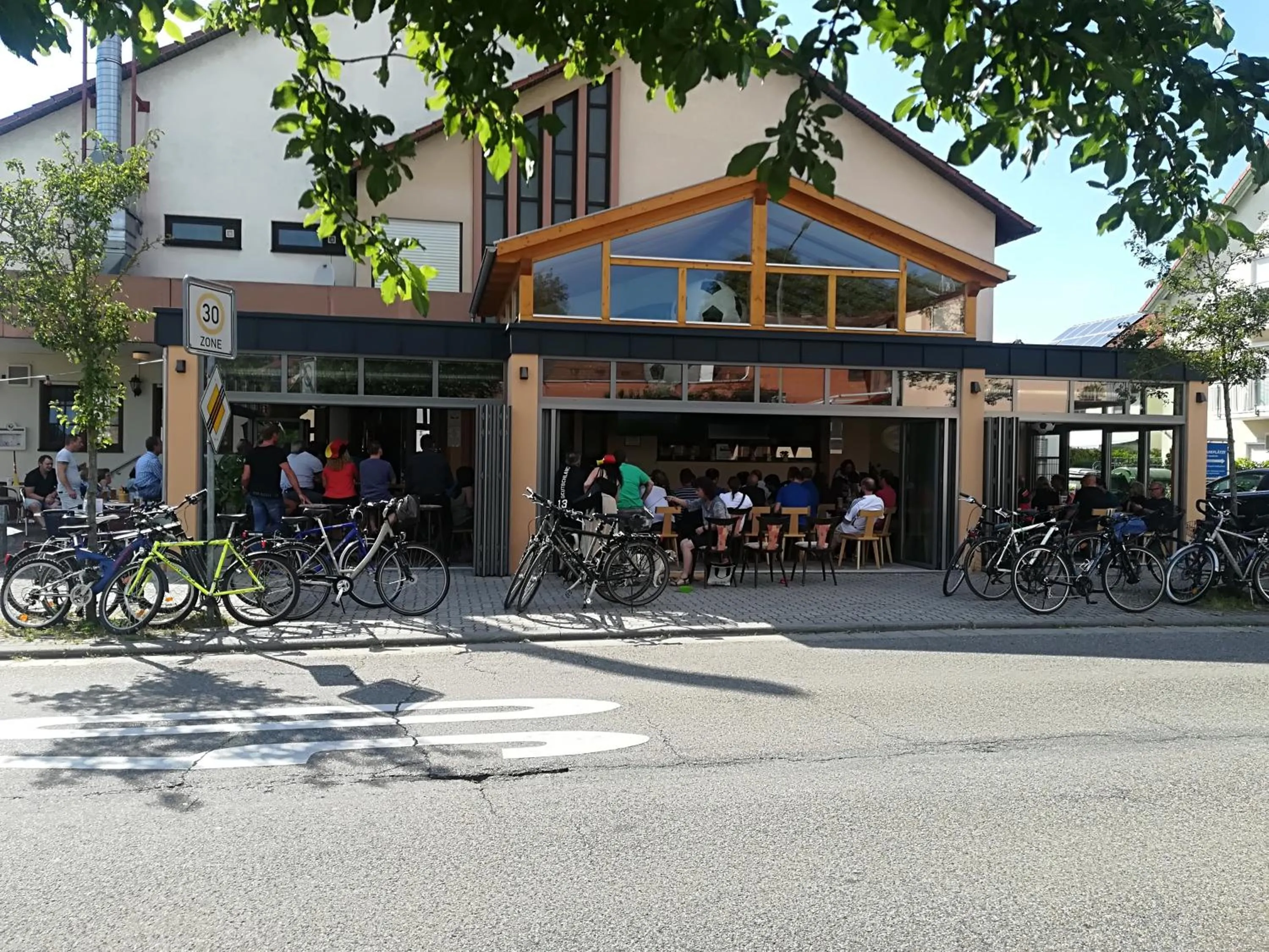 Facade/entrance in Brauhaus Fröschl