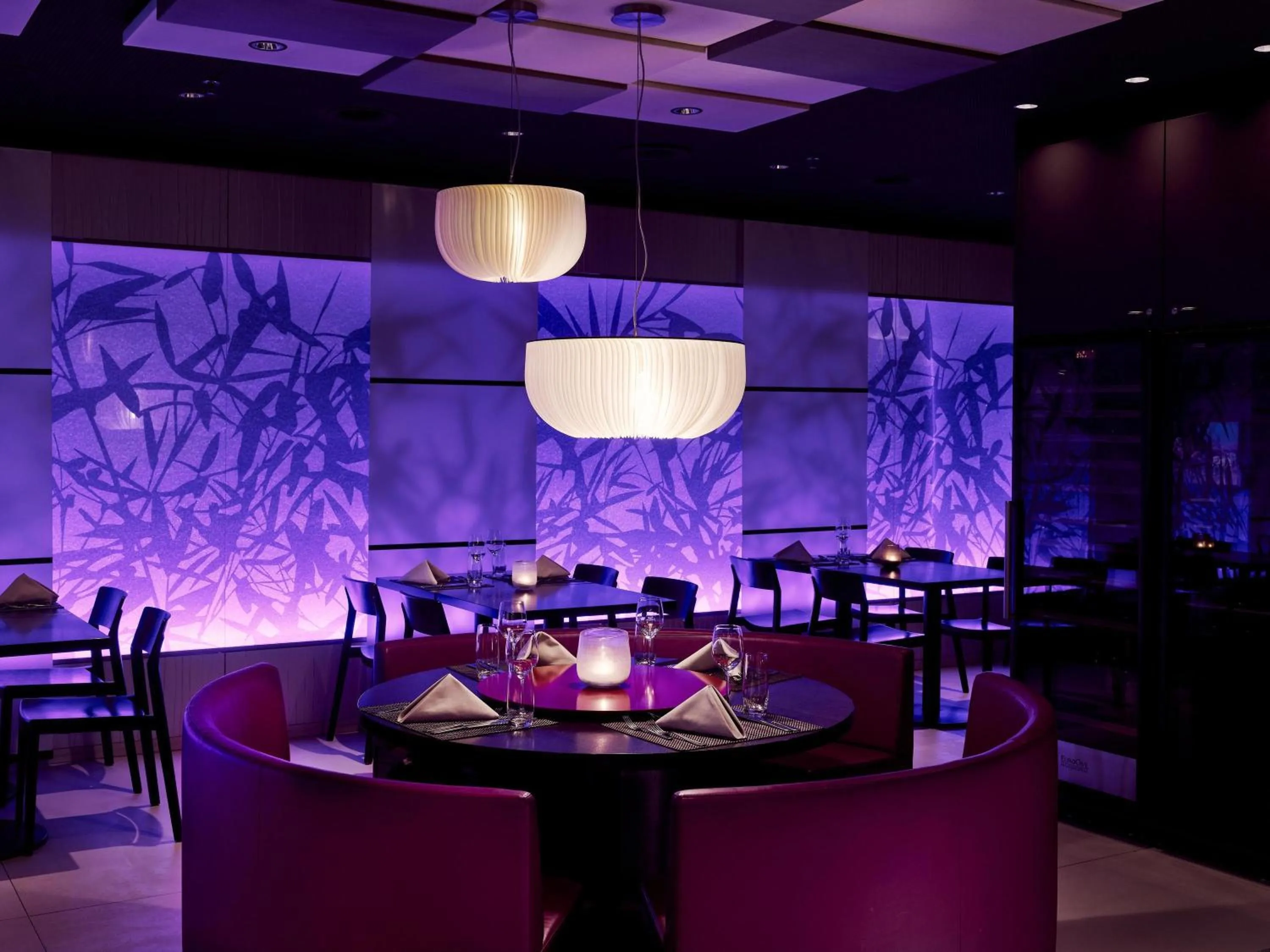 Restaurant/places to eat in Swissôtel Kursaal Bern