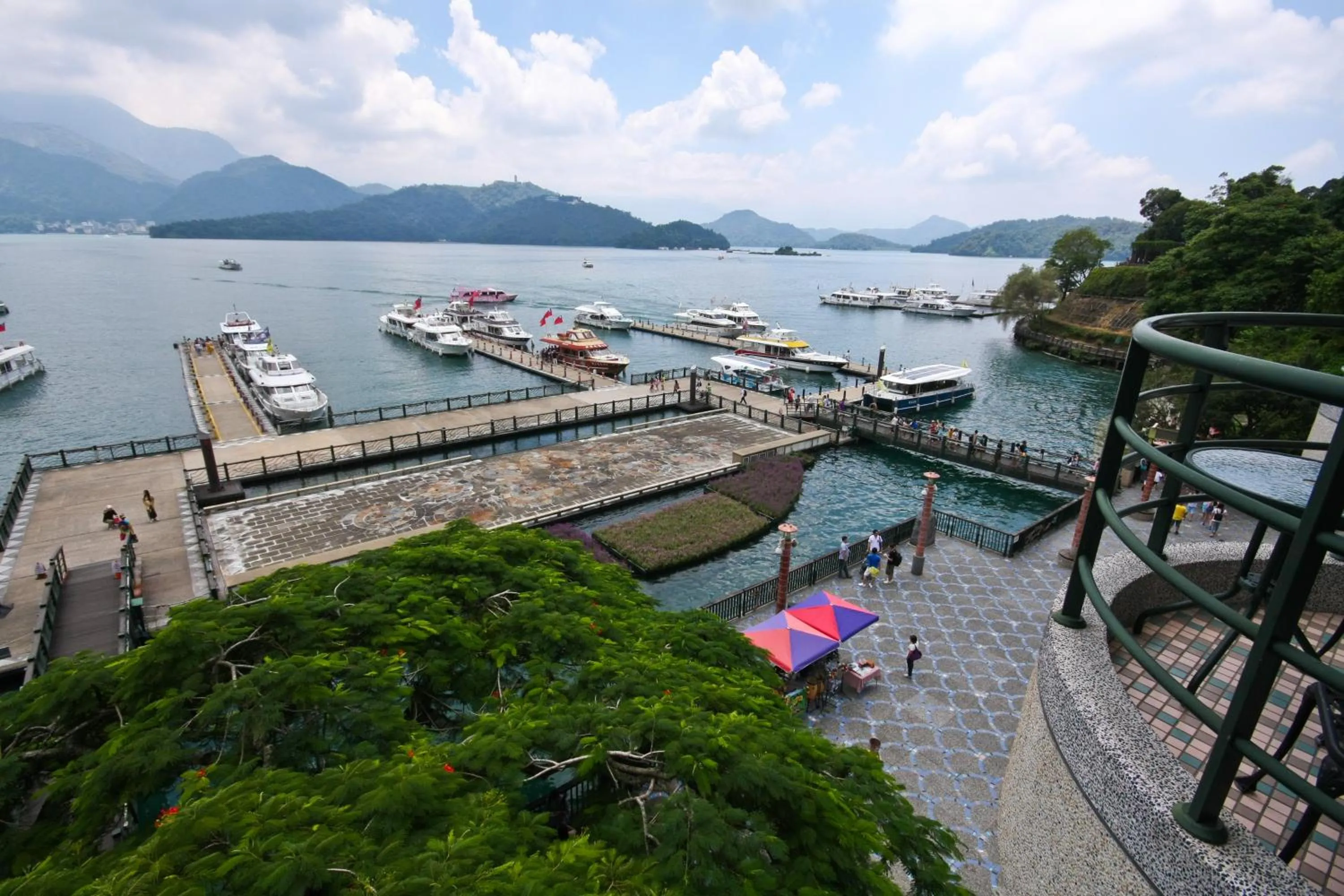 Day in Shui Sha Lian Hotel - Harbor Resort